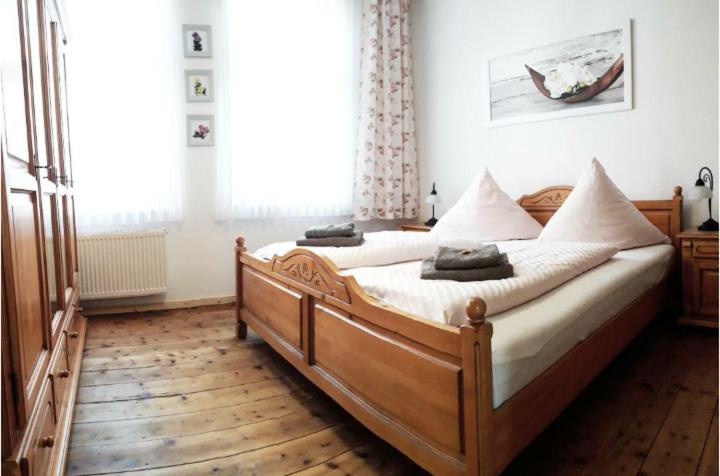 Two-Bedroom Apartment - Photo 7