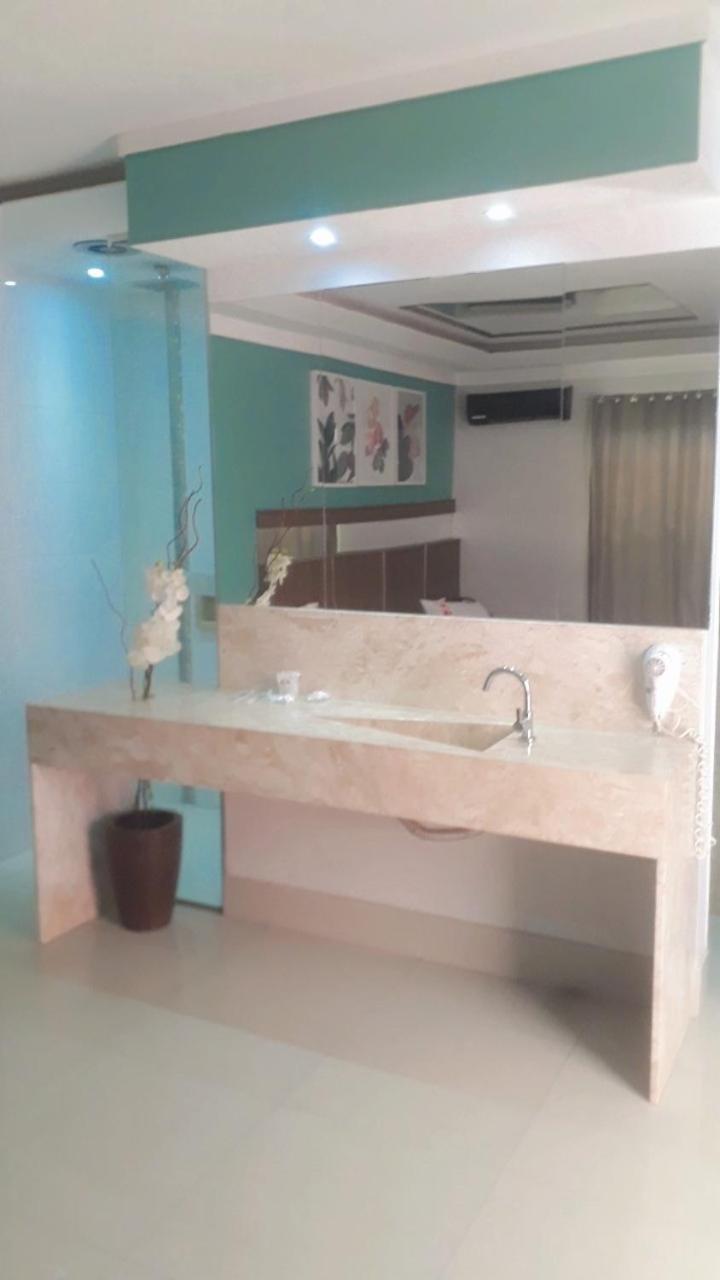 Deluxe Queen Room - Photo 4