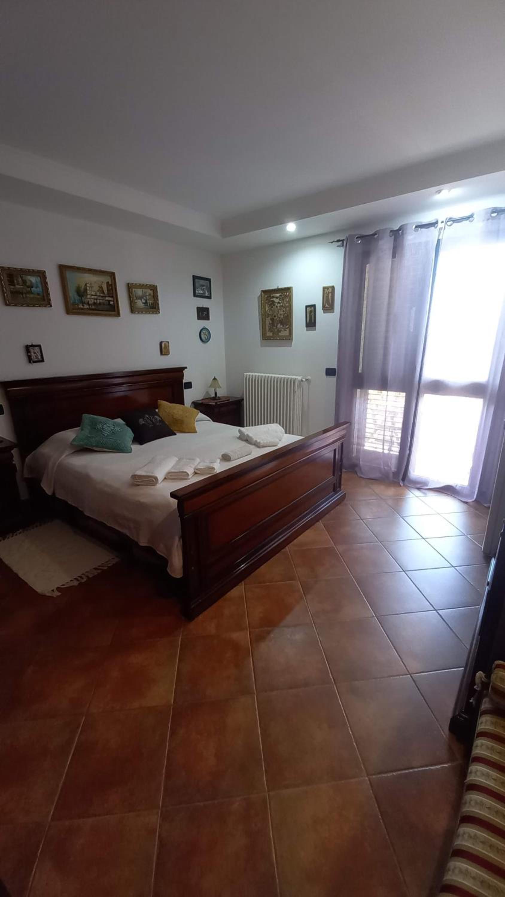 King Room with Balcony photo 2