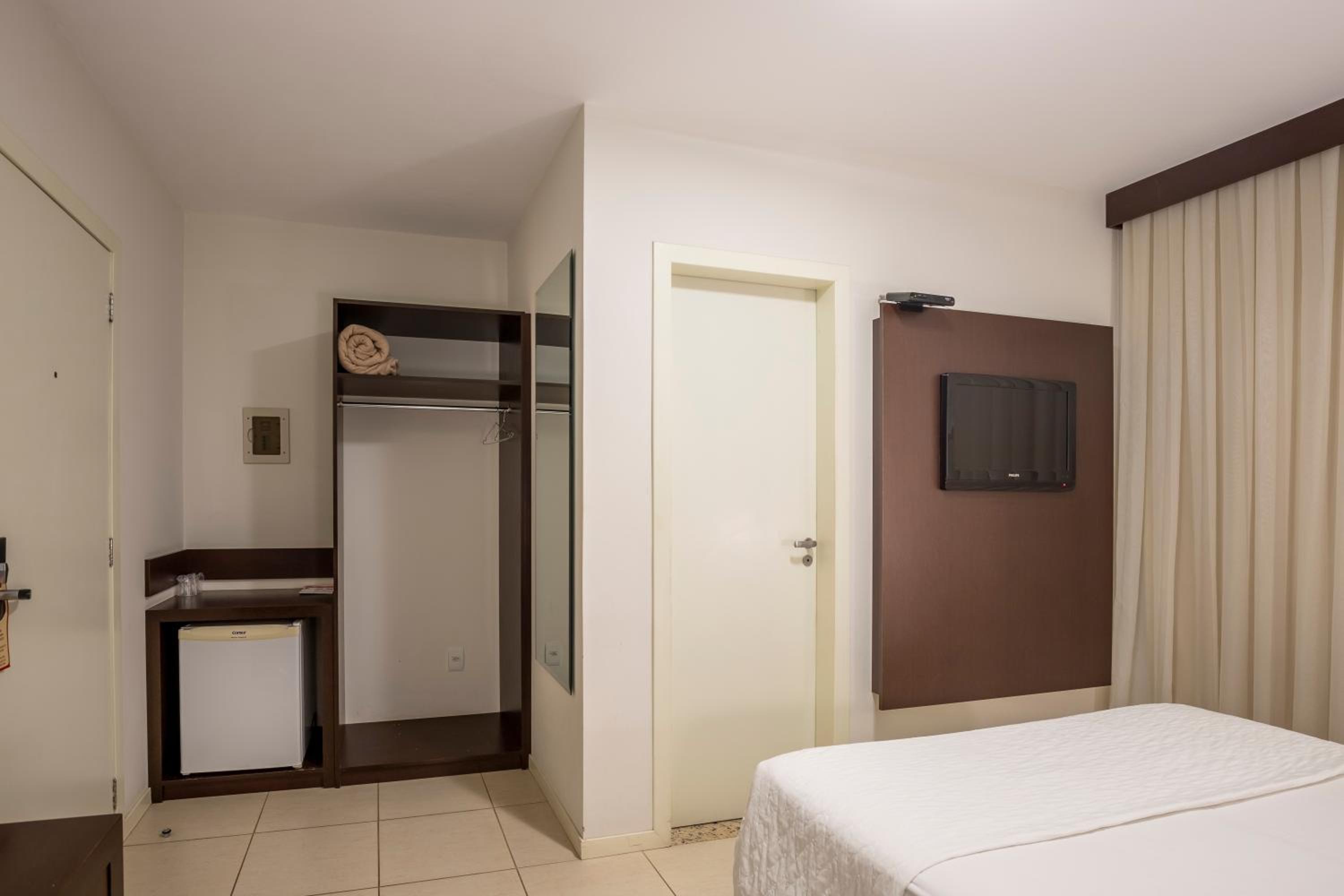 Double Room (double bed) - Photo 3