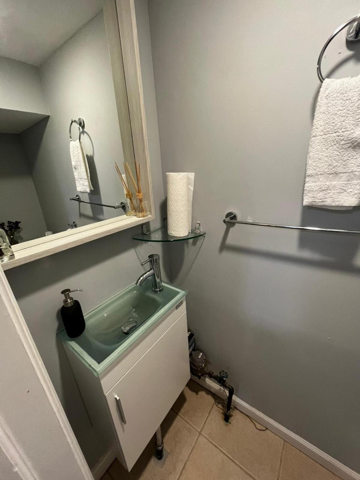 Studio Apartment - Photo 13