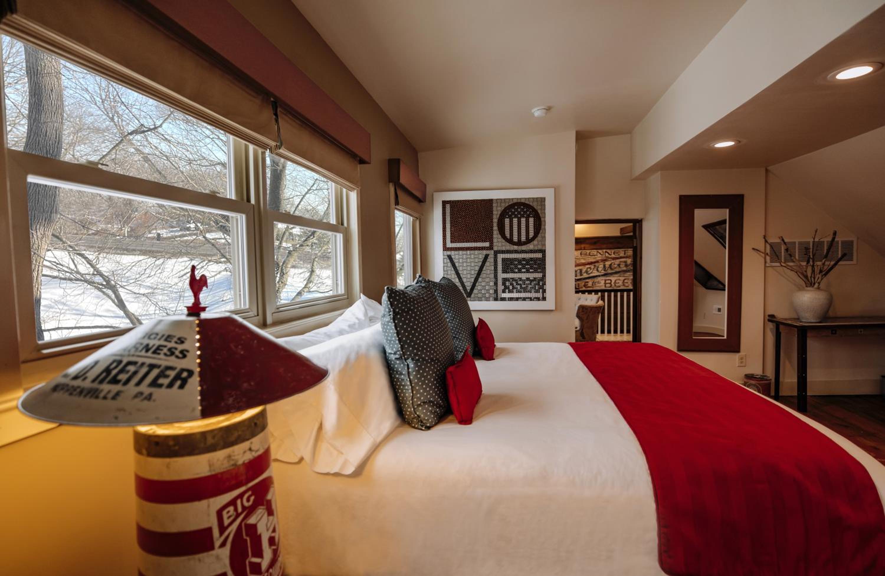 Superior King Room