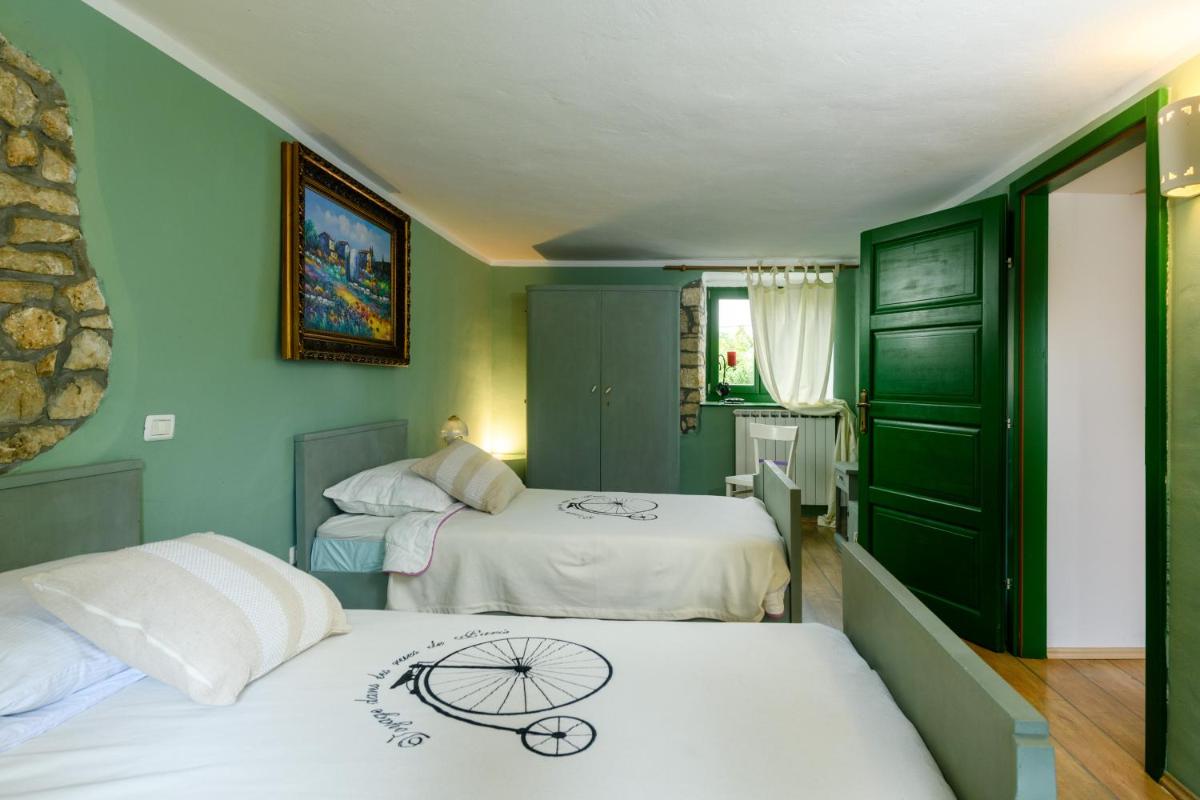 Two-Bedroom House photo 1