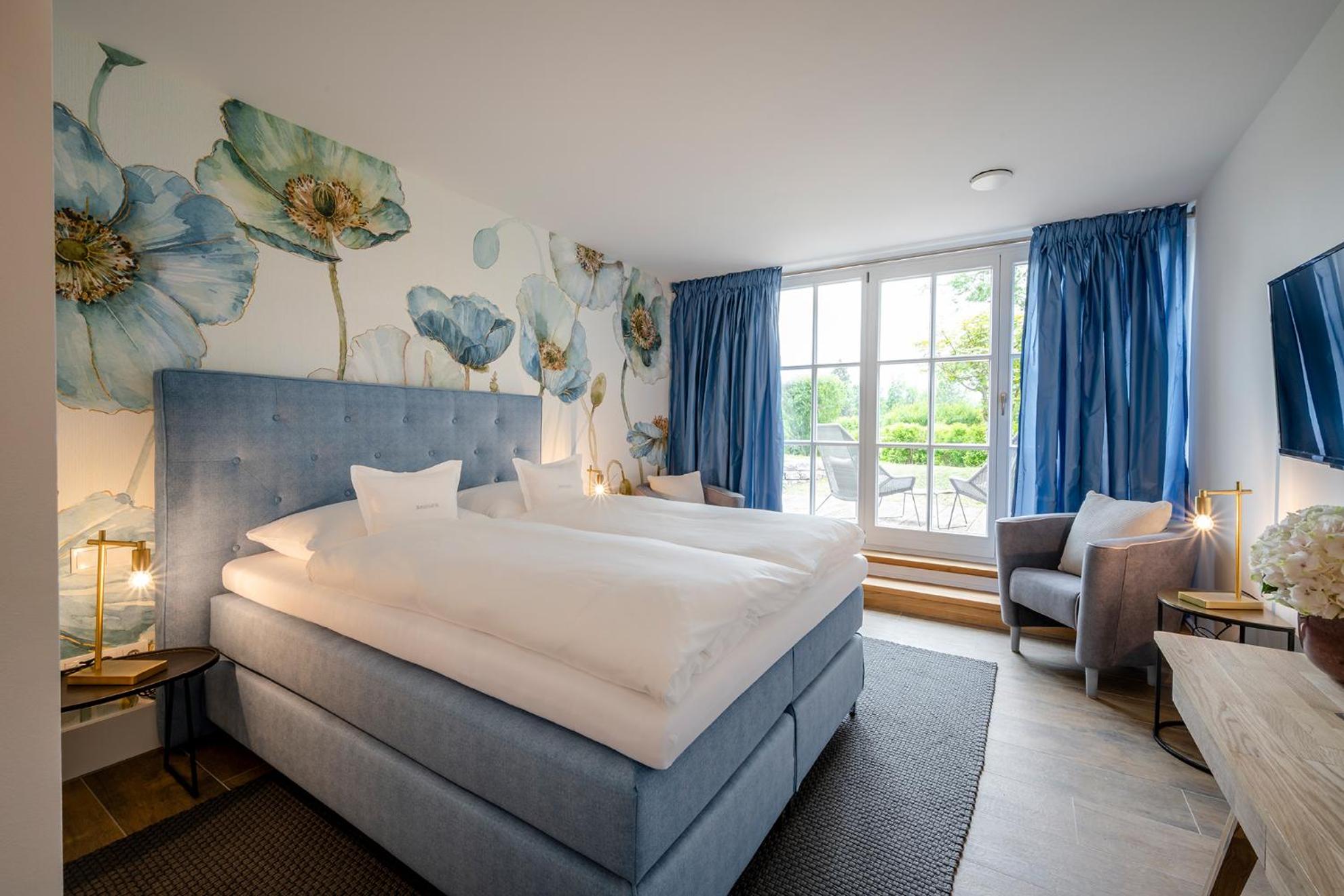 Standard Double Room - Photo 9