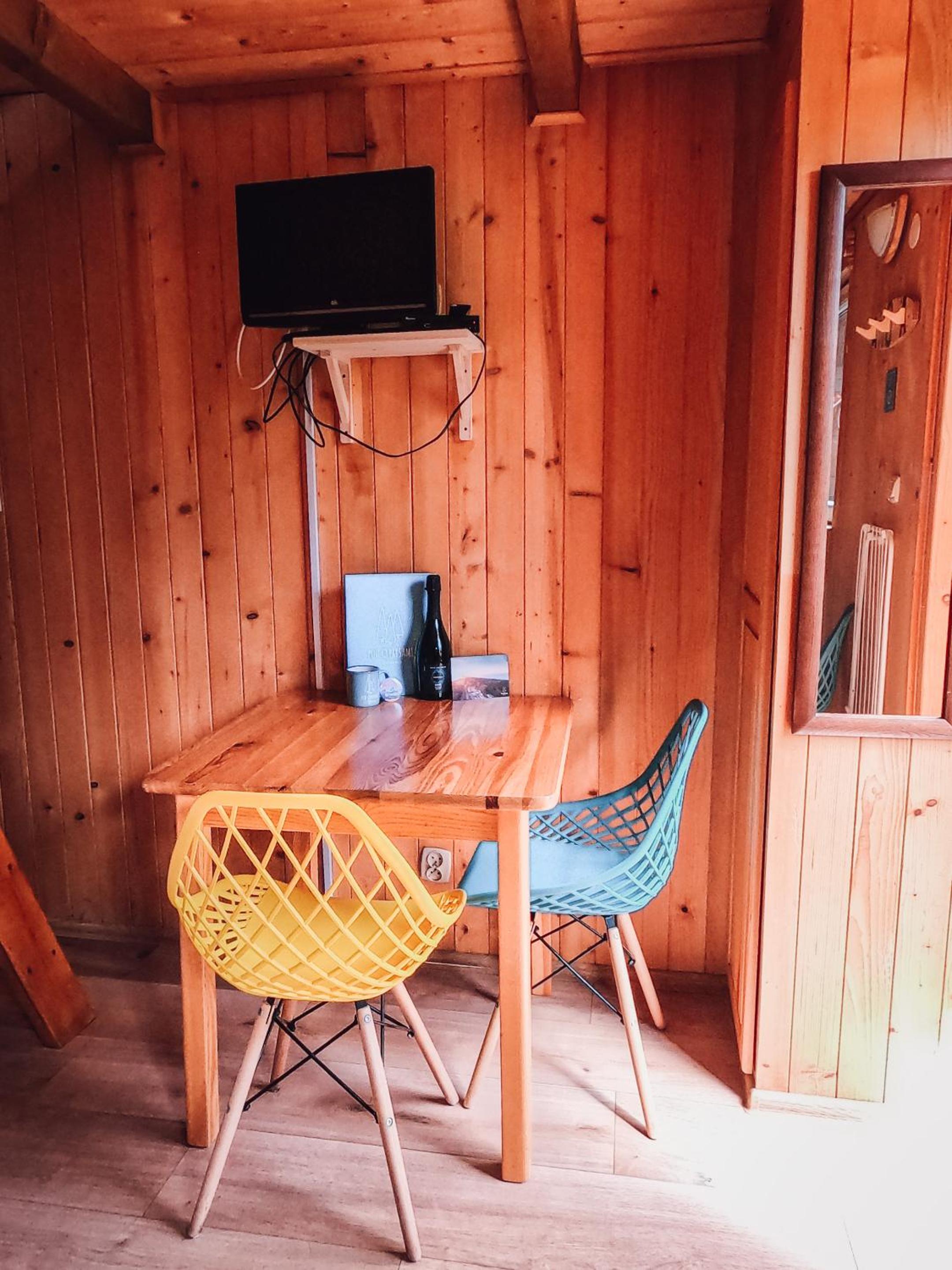 Standard Chalet photo 2