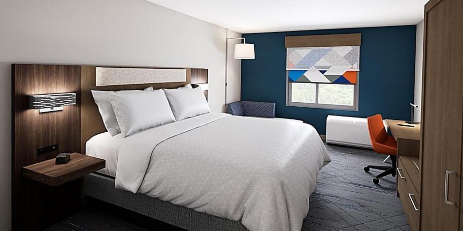 Standard King Room - Photo 1