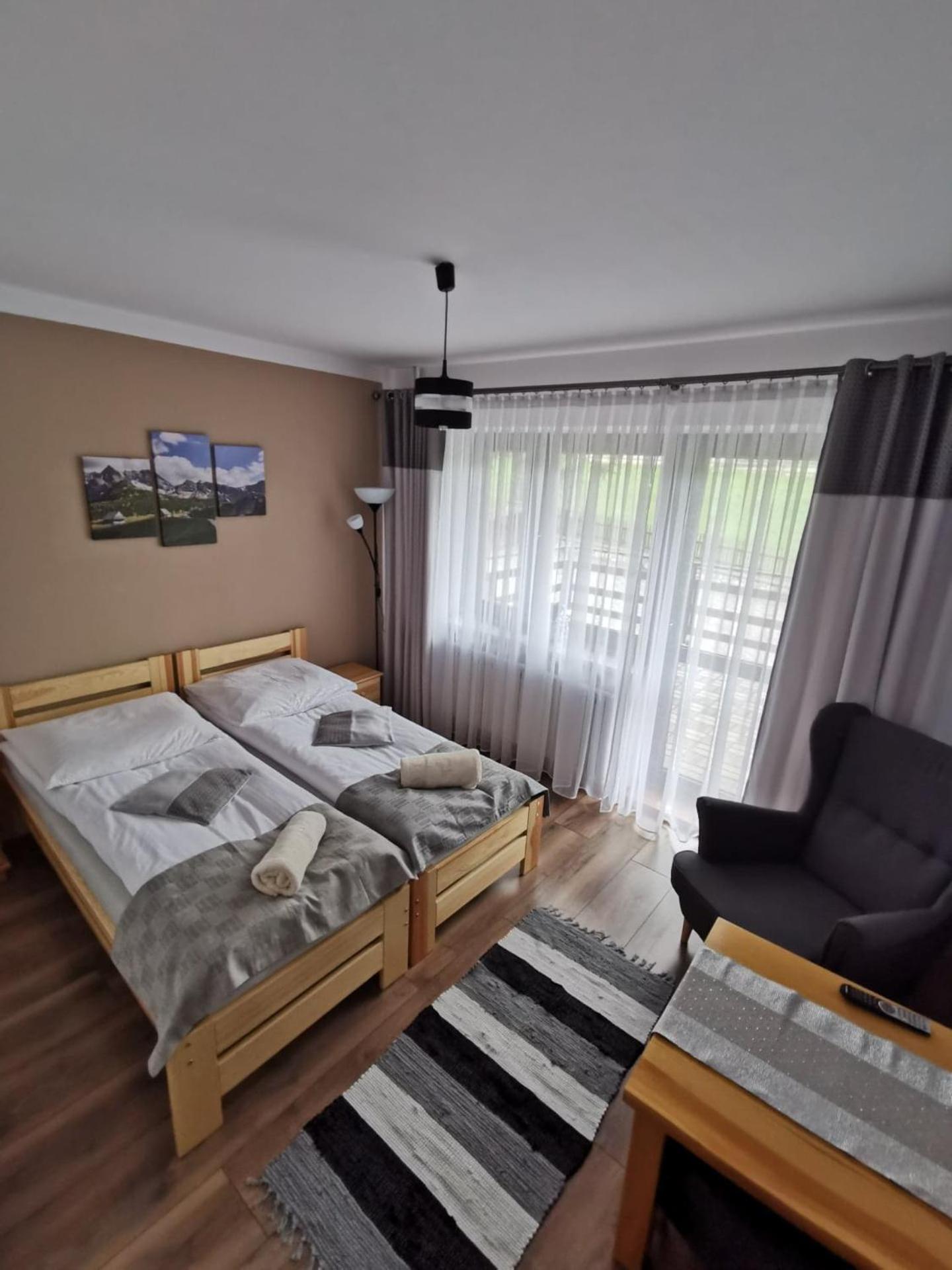 Double Room with Mountain View - Photo 1