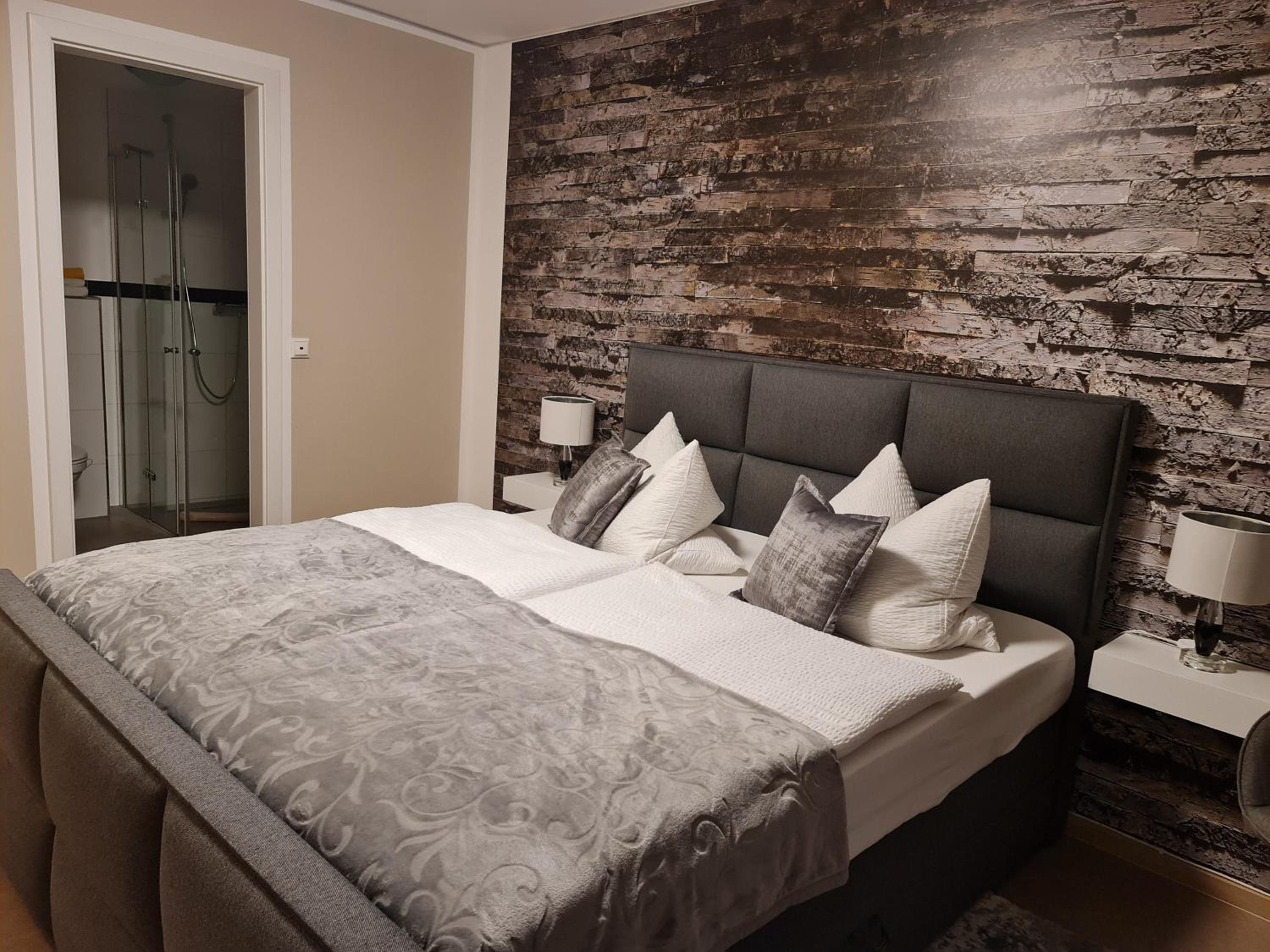 Double or Twin Room with Balcony photo 3