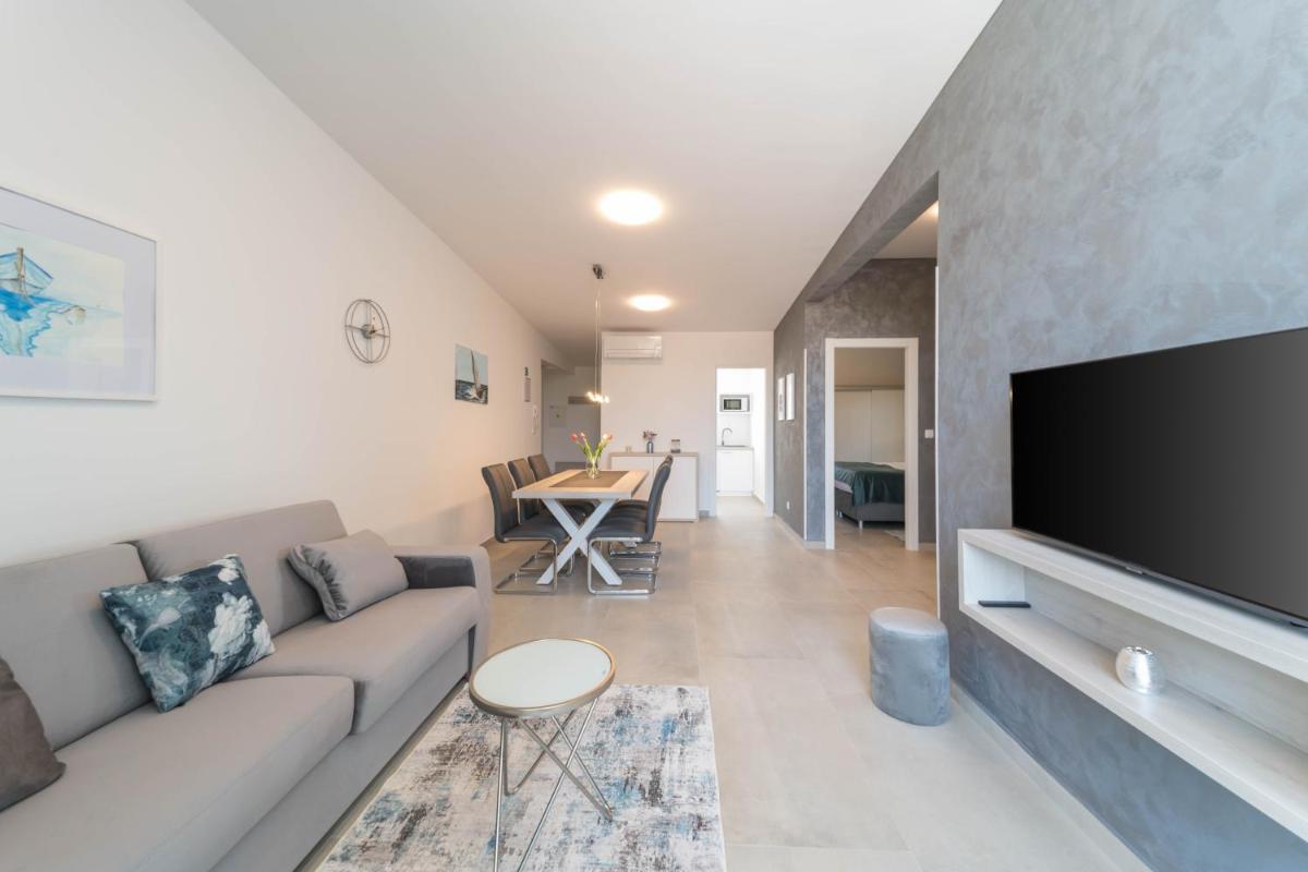 Apartment with Sea View