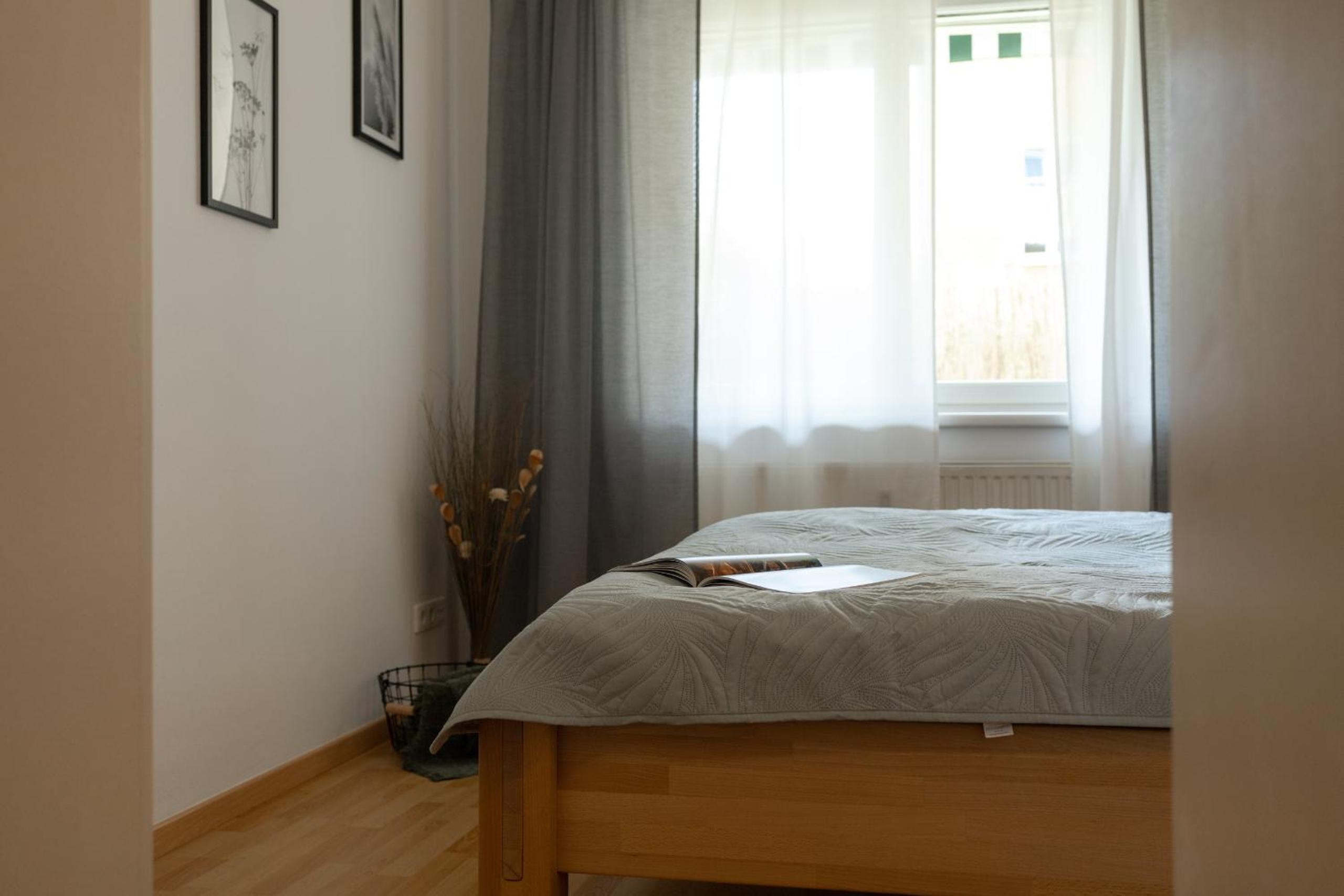 One-Bedroom Apartment - Photo 8