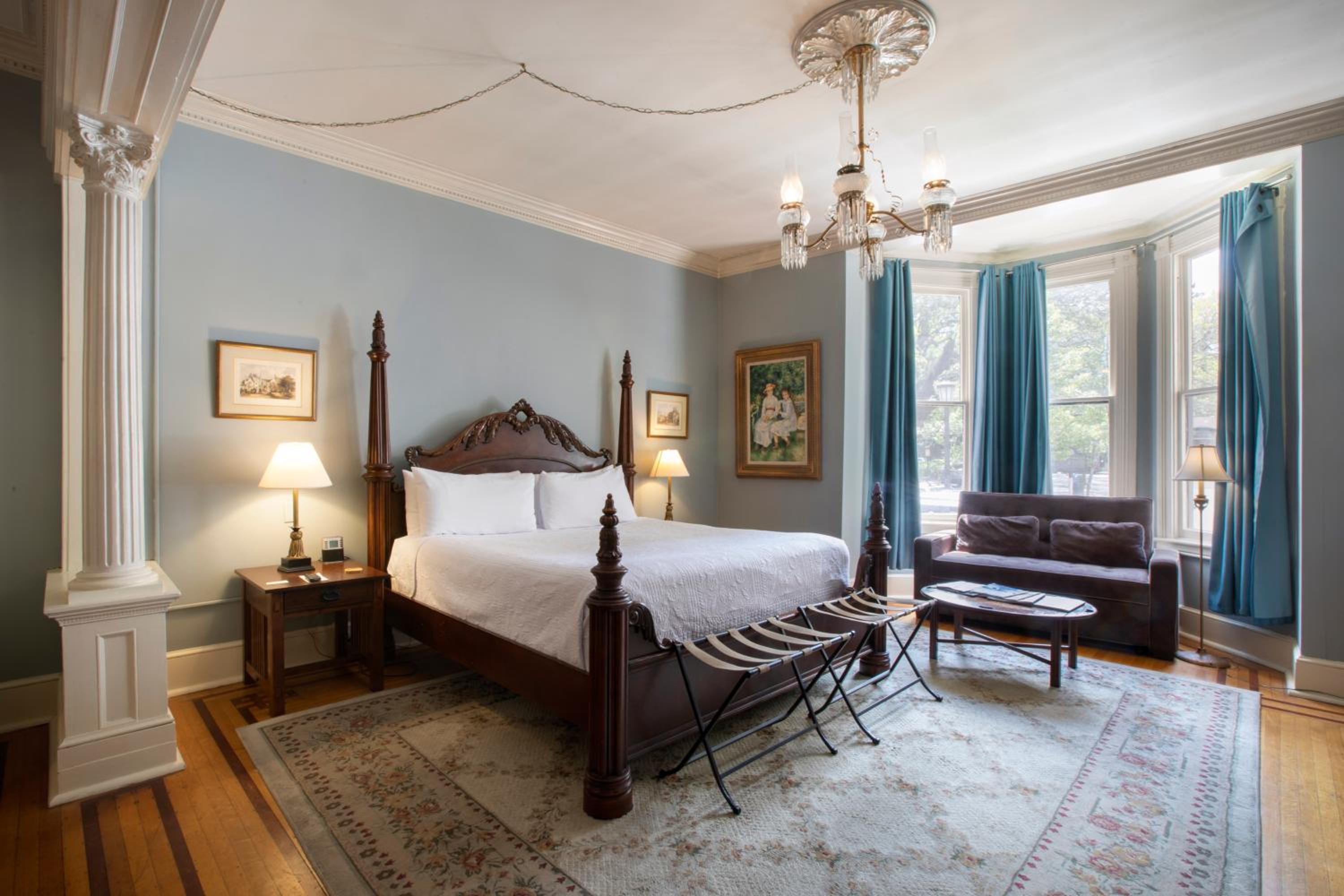 Superior King Room