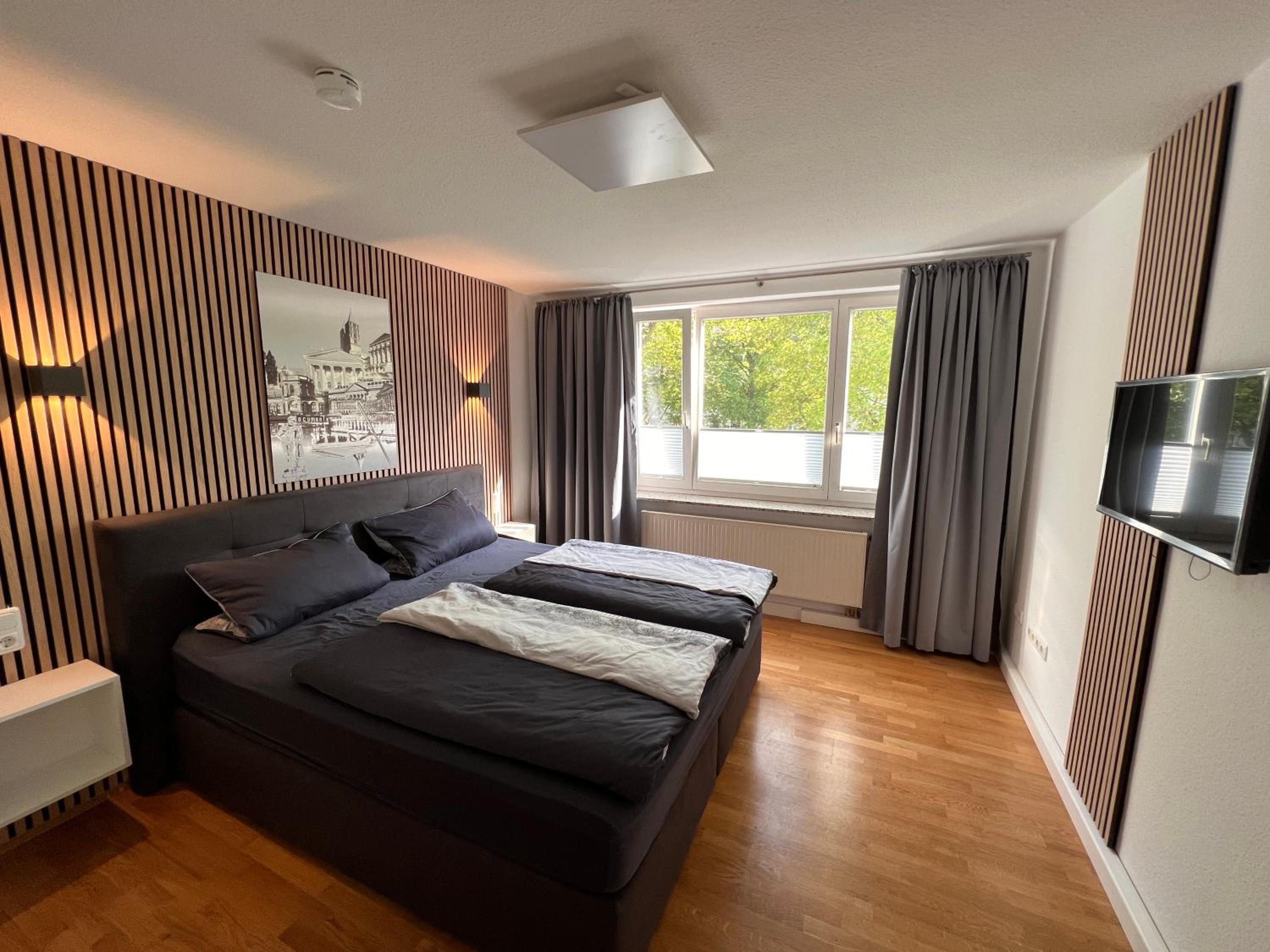 Deluxe Double or Twin Room with Balcony photo 3