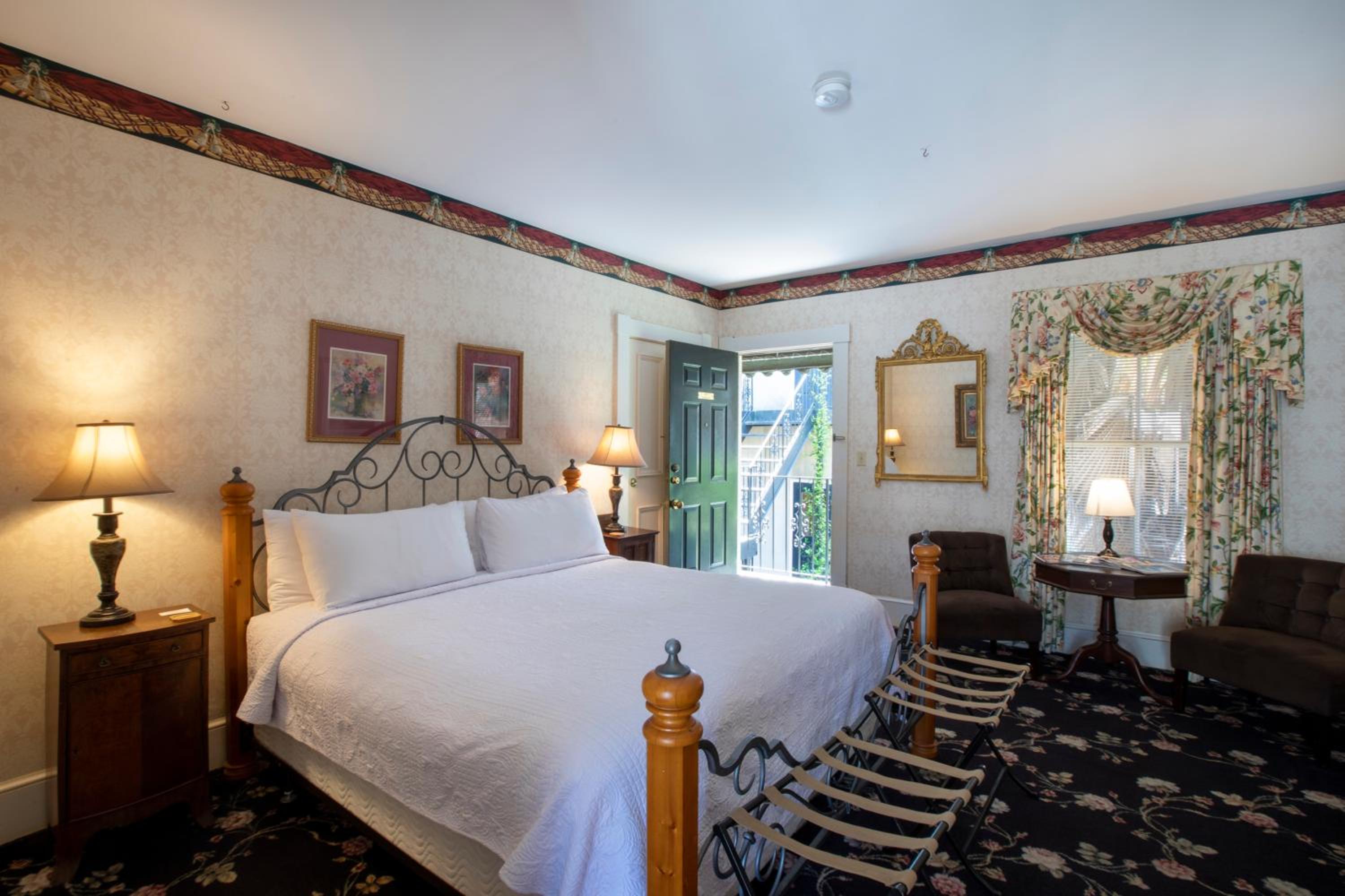 King Room