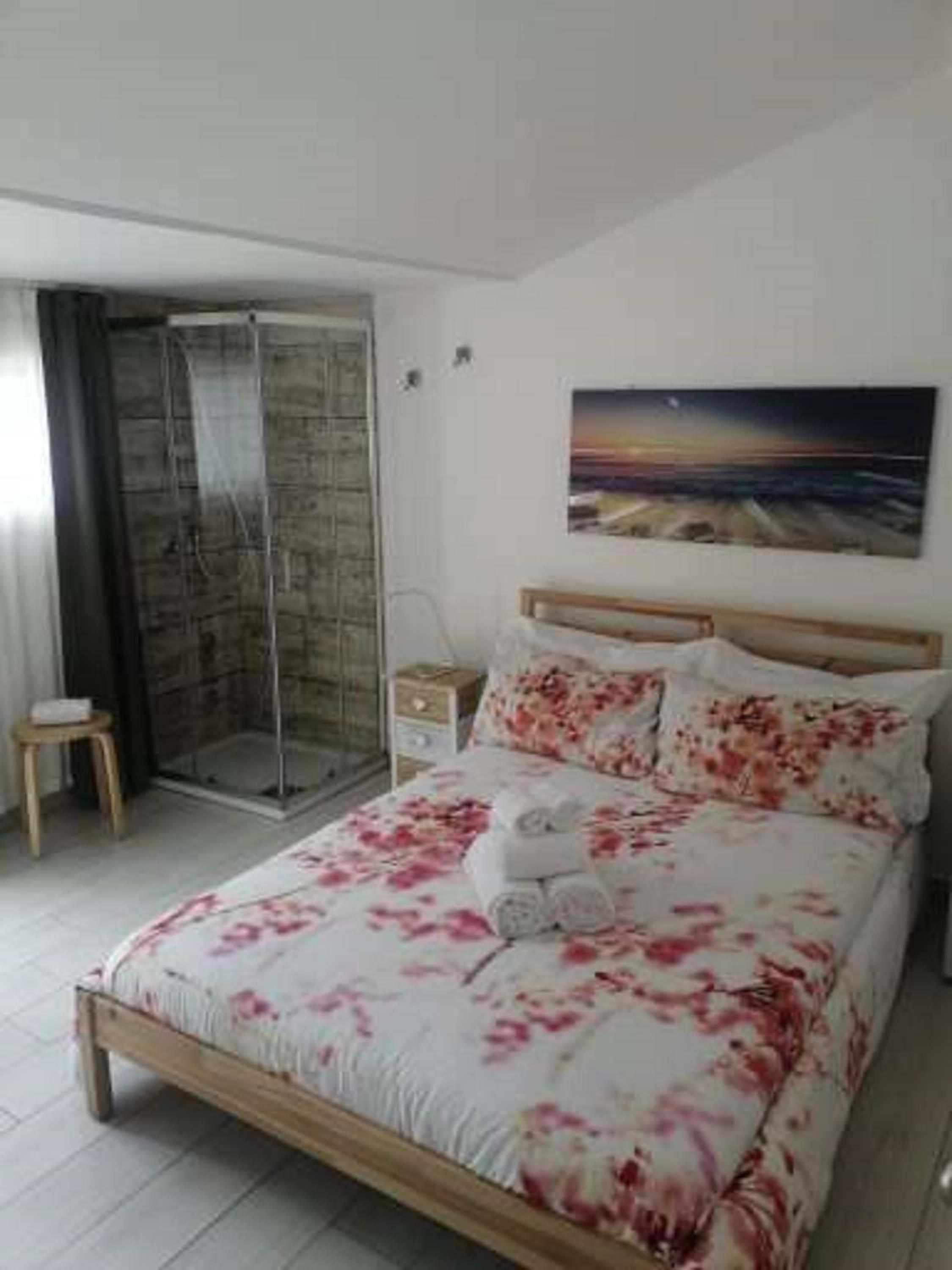 Double Room with Terrace - Photo 11