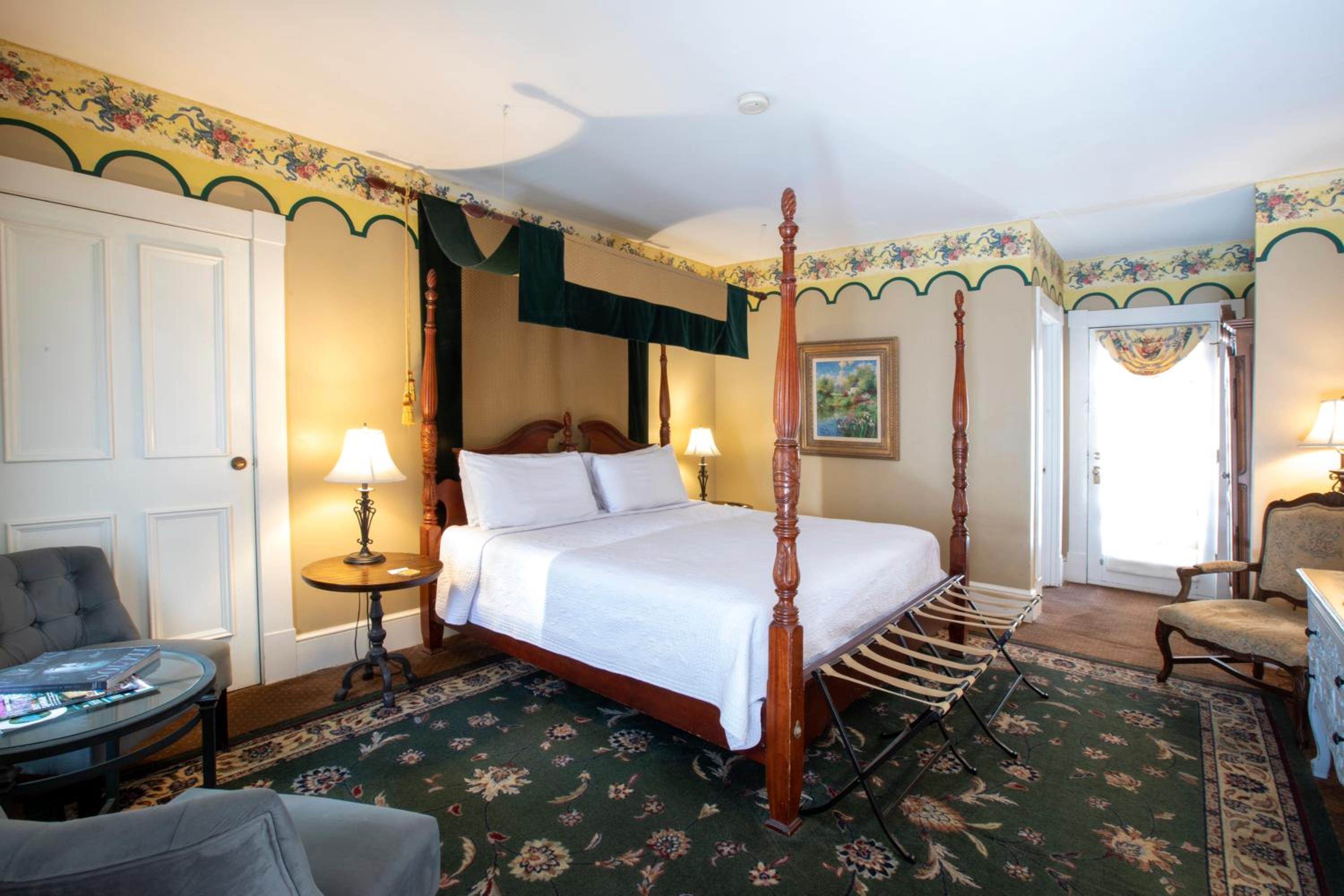 King Room