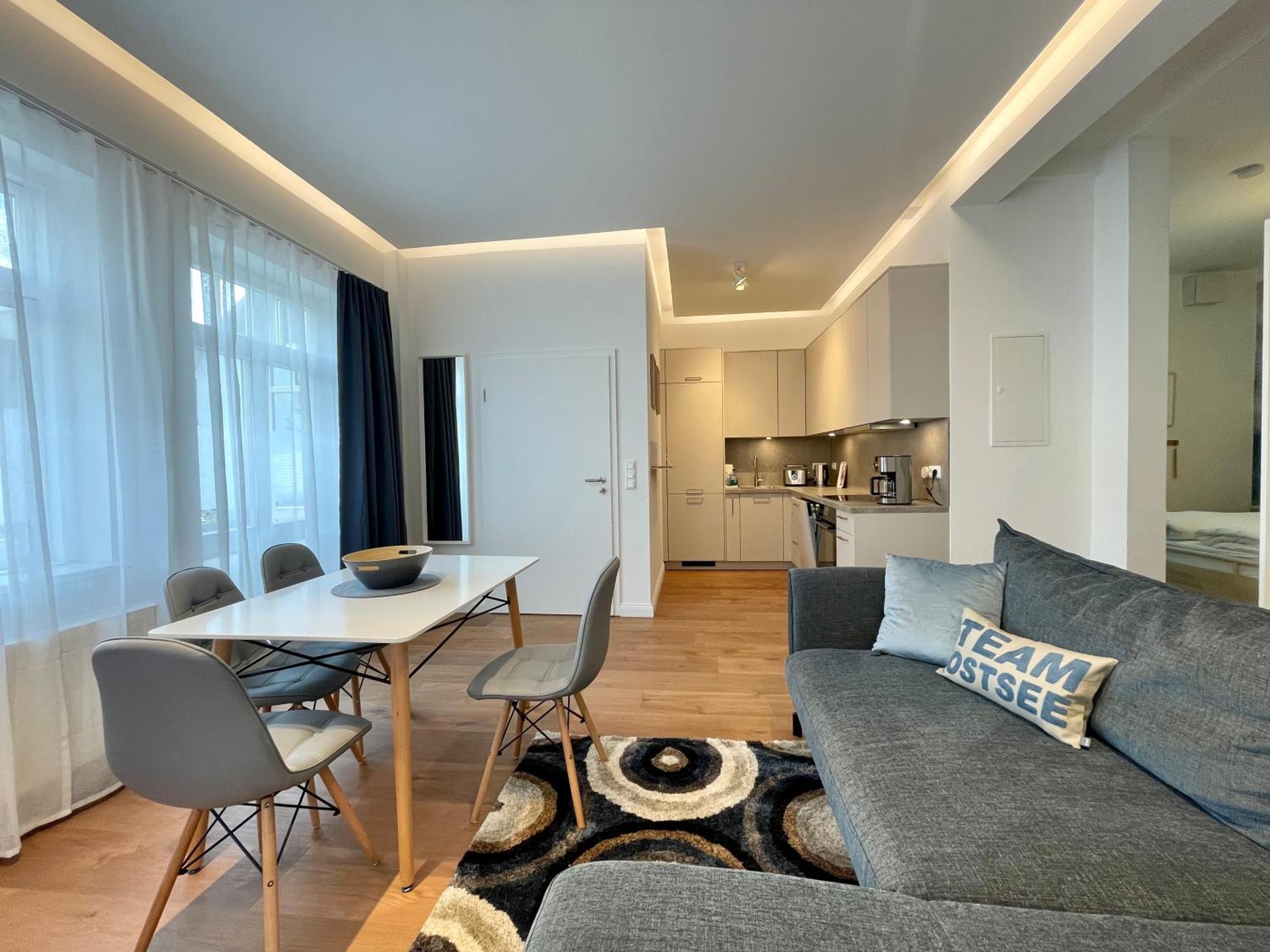 Apartment with Terrace photo 1