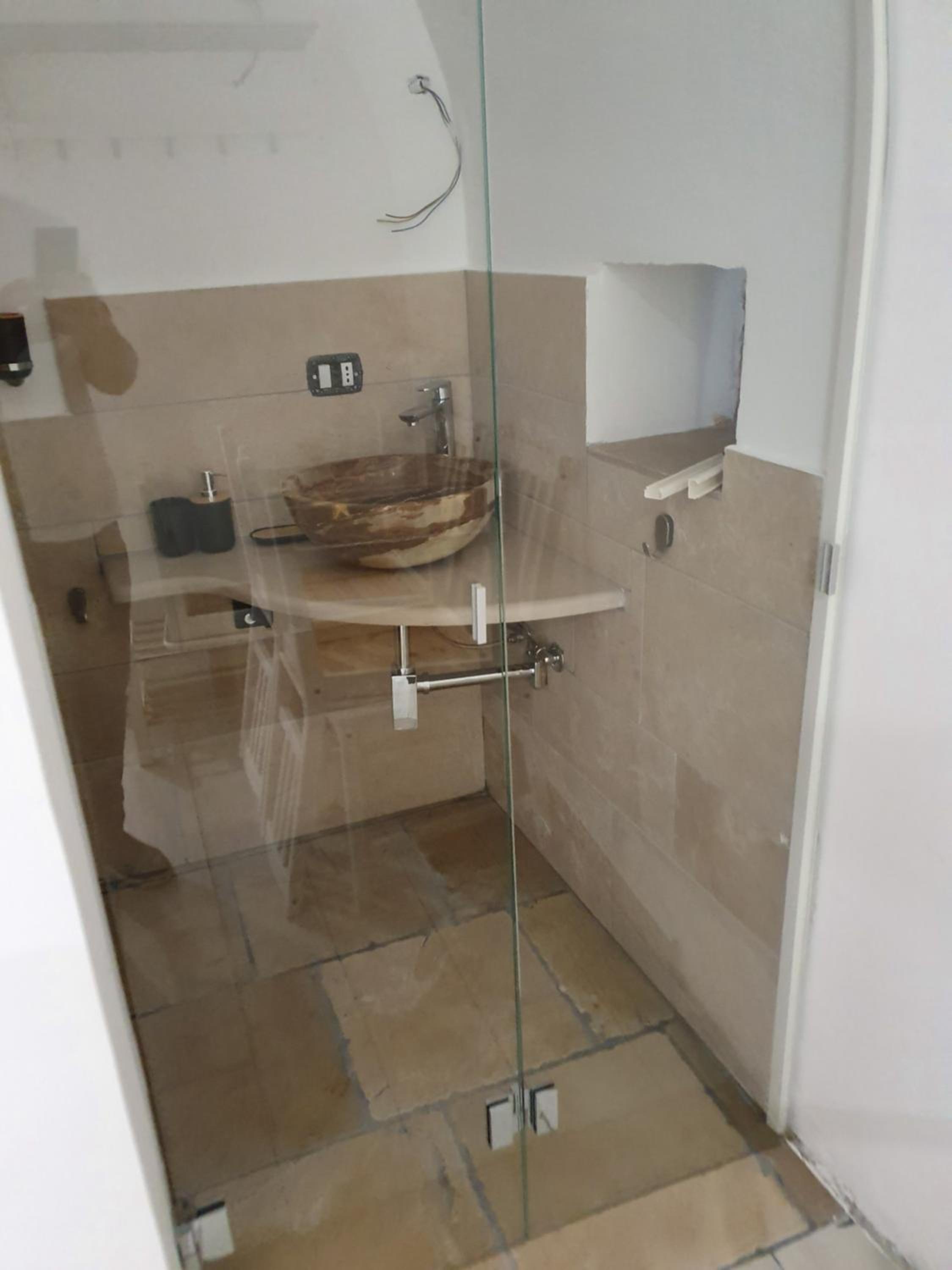 King Room with Spa Bath - Photo 3