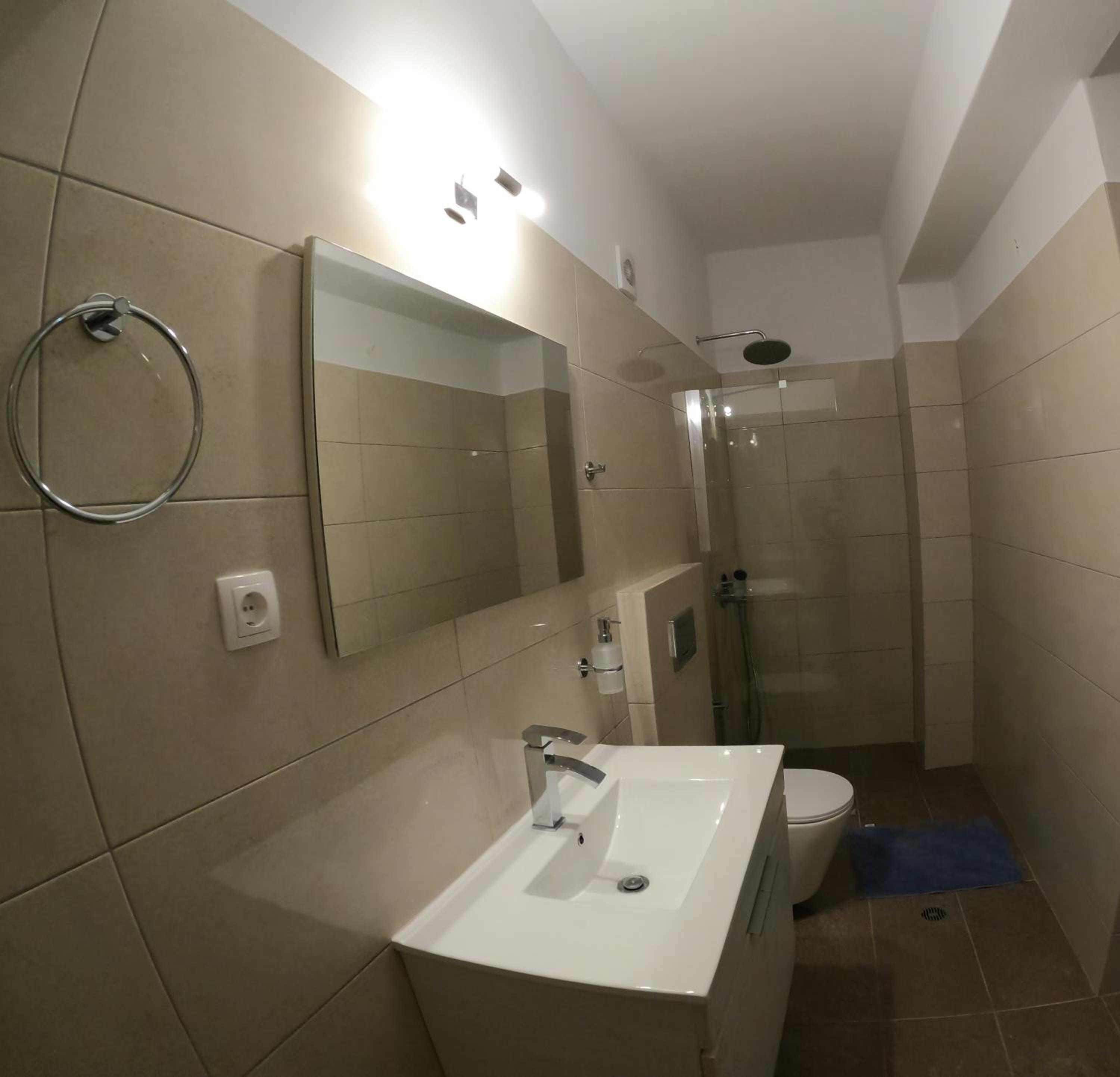 One-Bedroom House - Photo 4