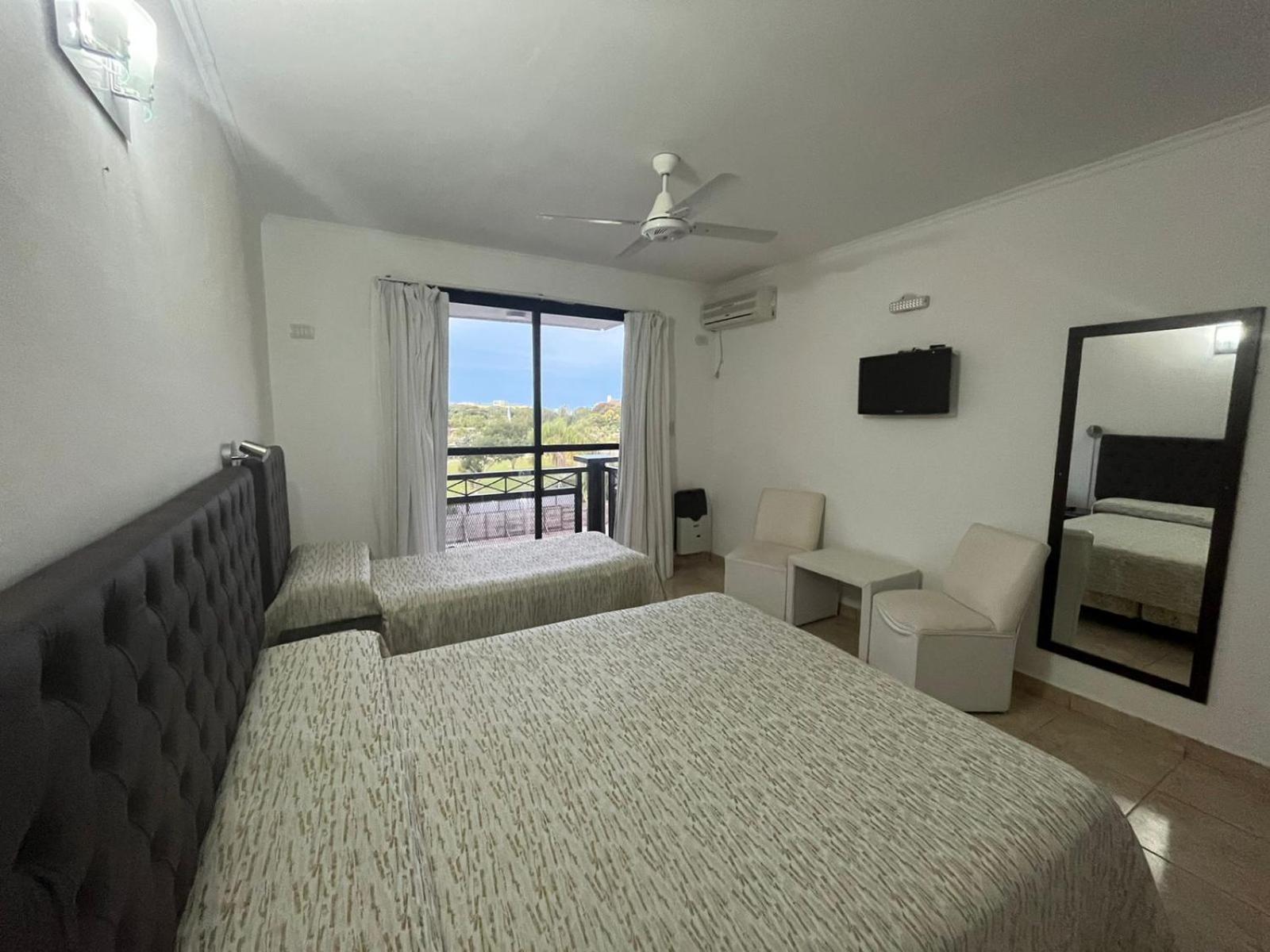 Superior Triple Room photo 1