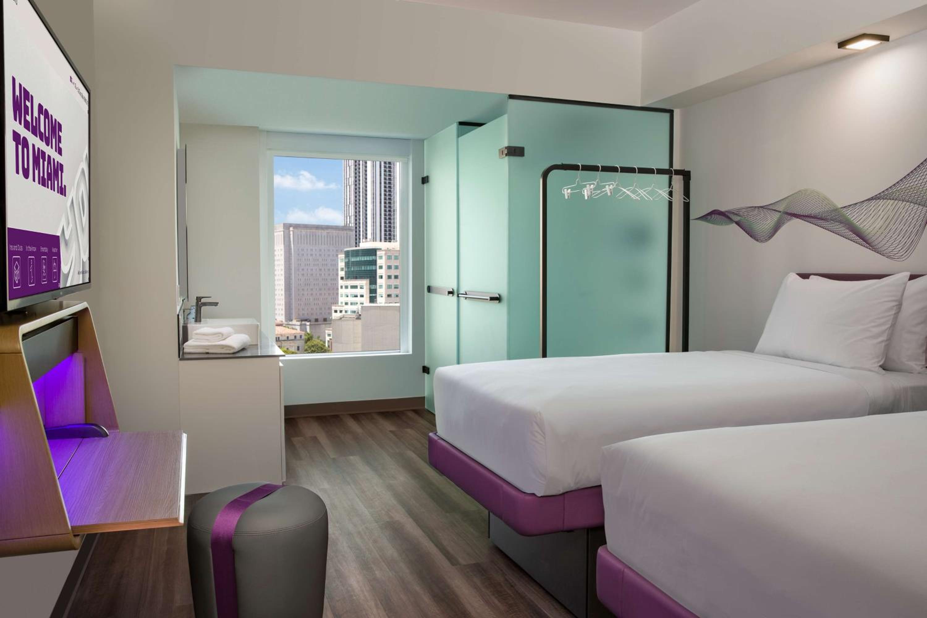 Yotel Miami — Premium Twin