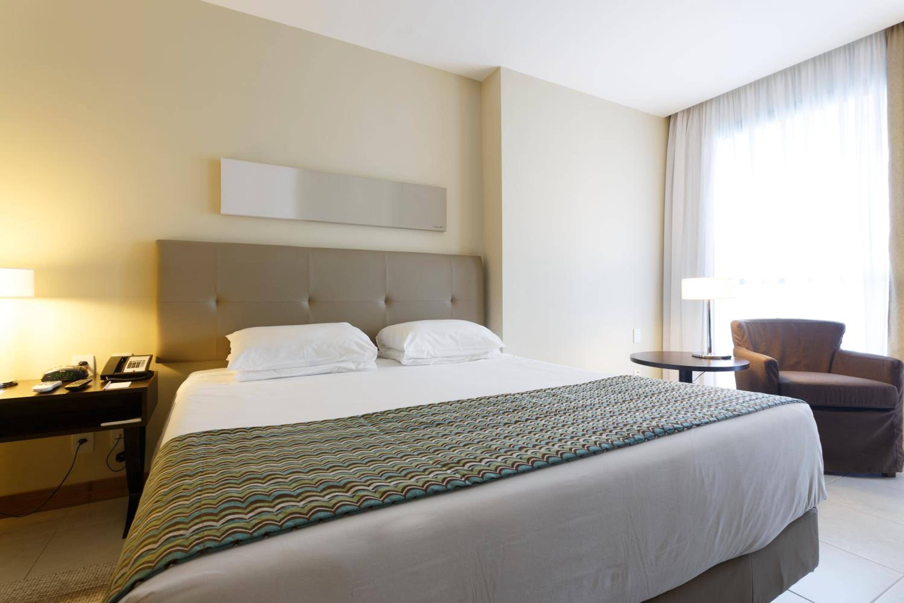 Superior Twin Room with Balcony - Photo 5