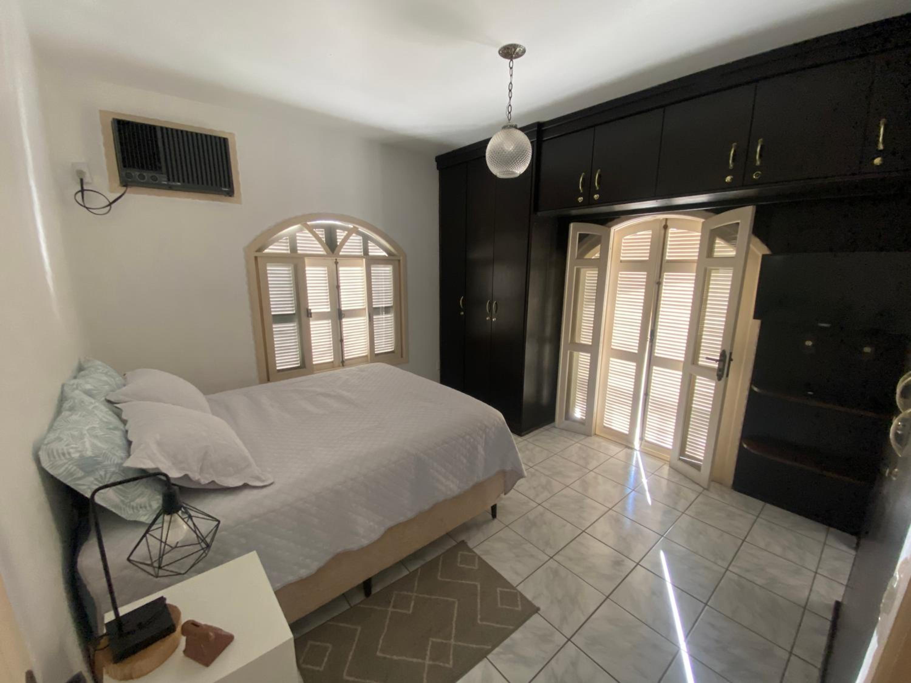 Double Room with Private Bathroom - Photo 2