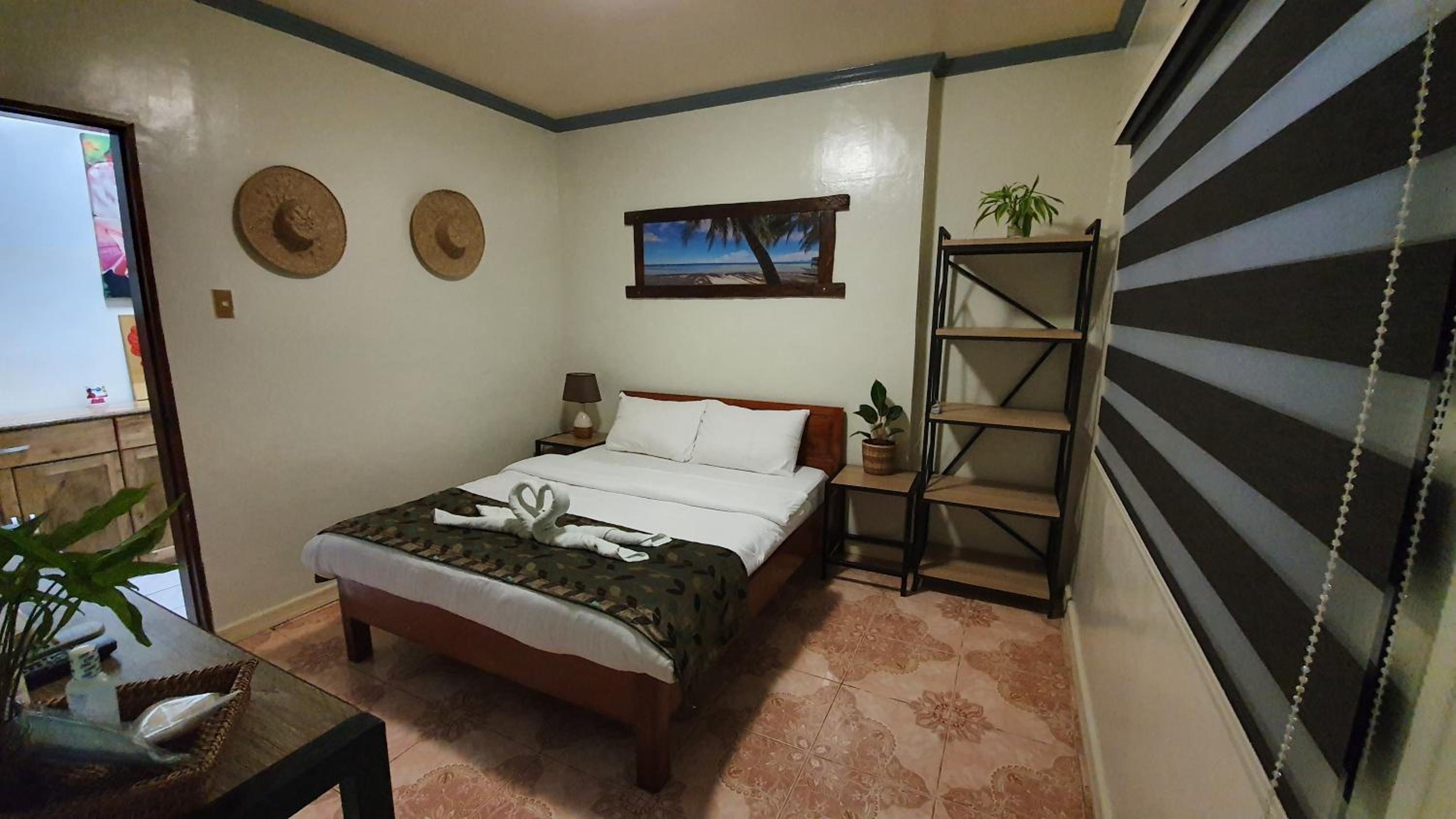 Double Room with Private Bathroom - Photo 5