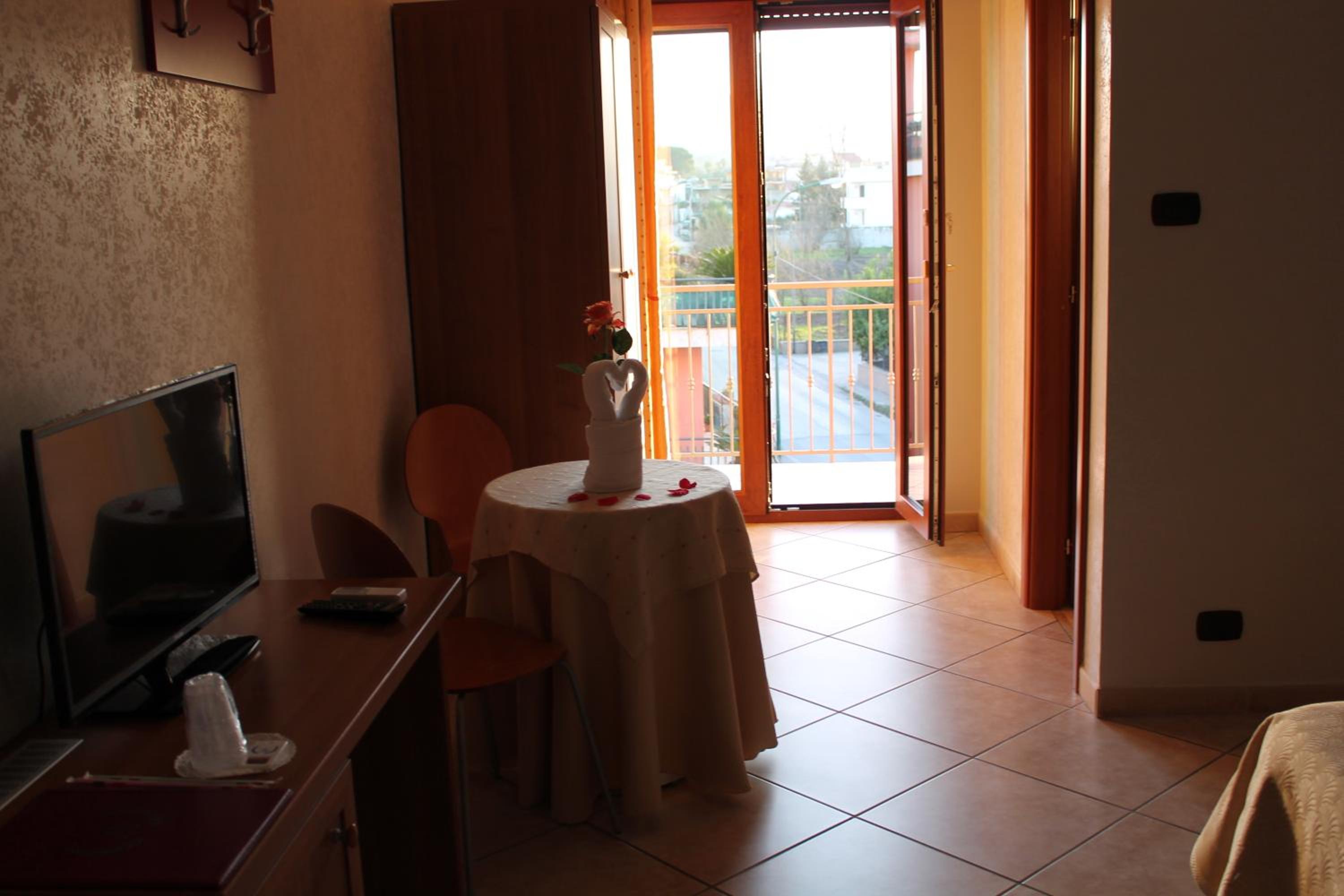 Quadruple Room with Balcony photo 1