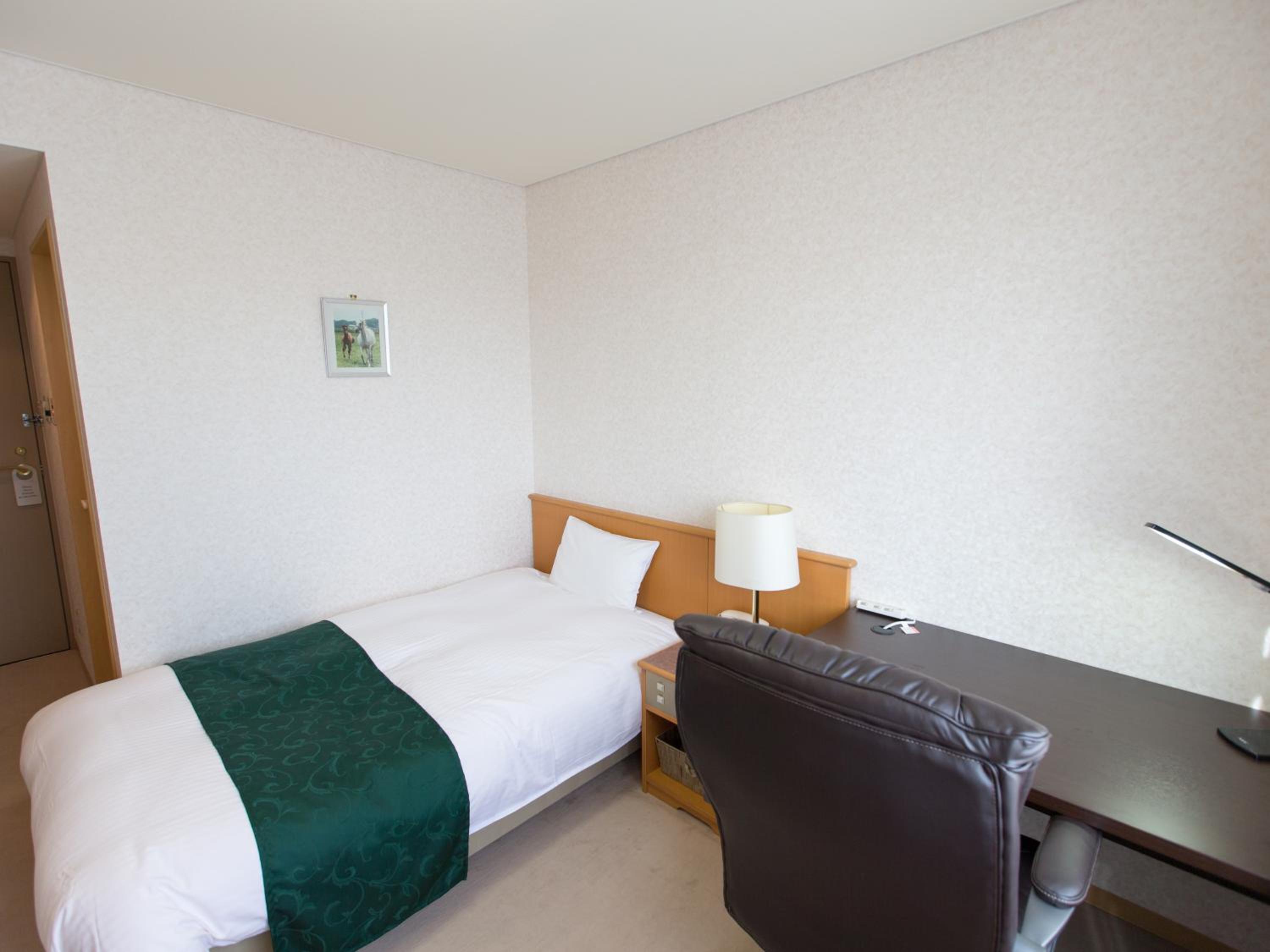 Double Room - Non-Smoking  photo 2