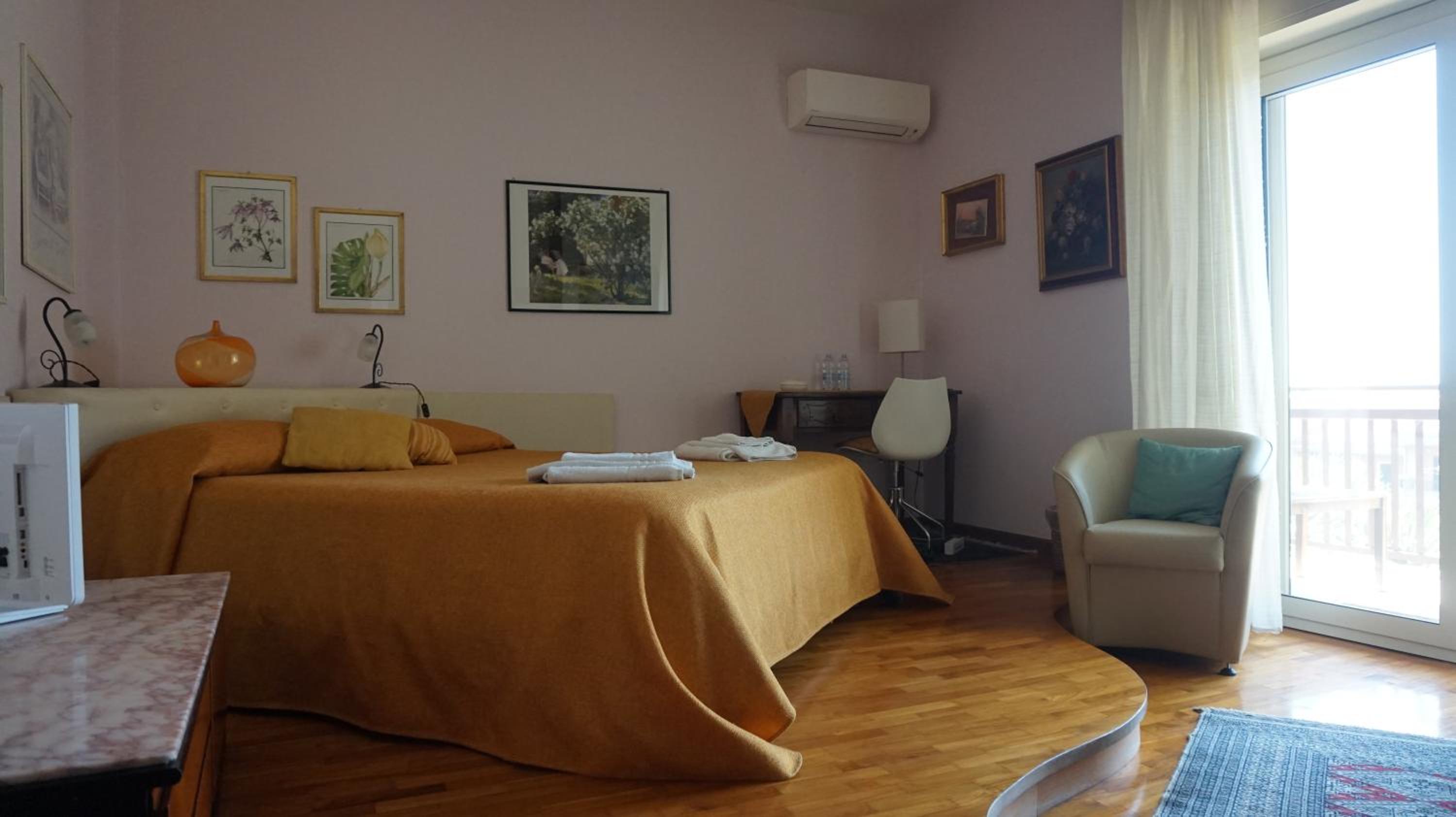 Deluxe Double Room with Balcony