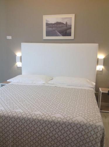 Double or Twin Room with Balcony photo 1