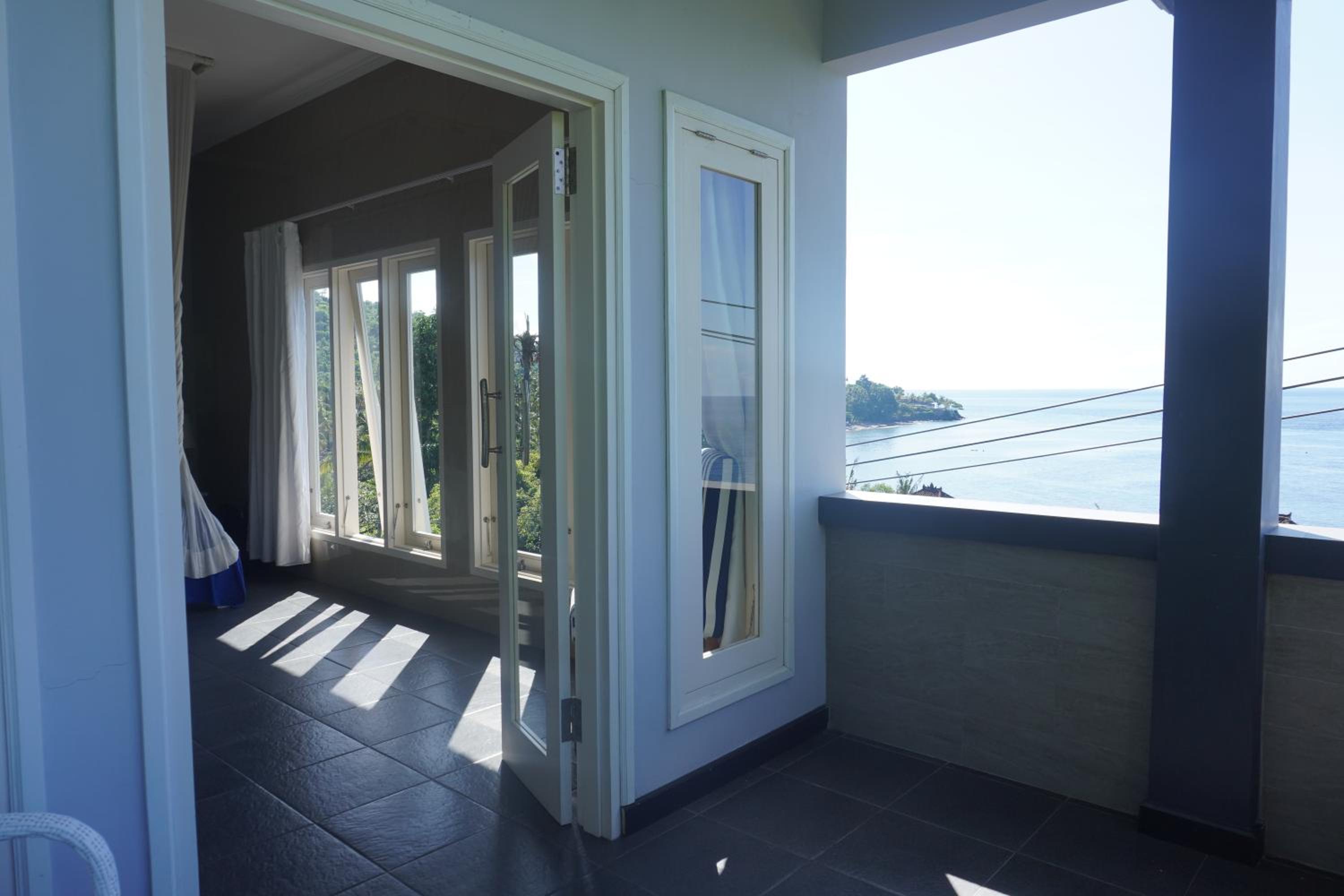 Suite With Sea View photo 3