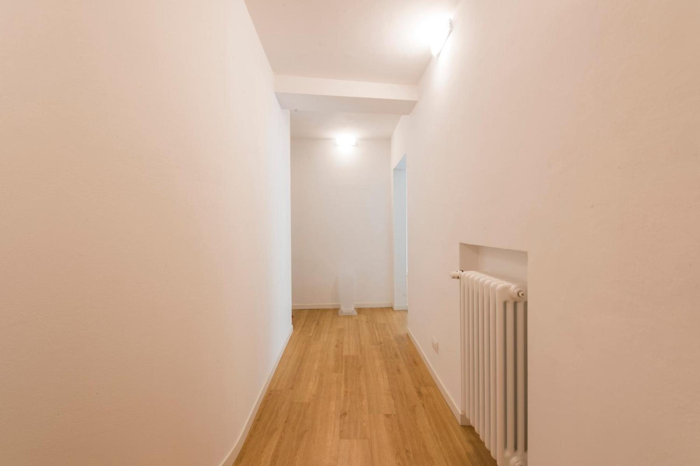 Deluxe Apartment photo 2