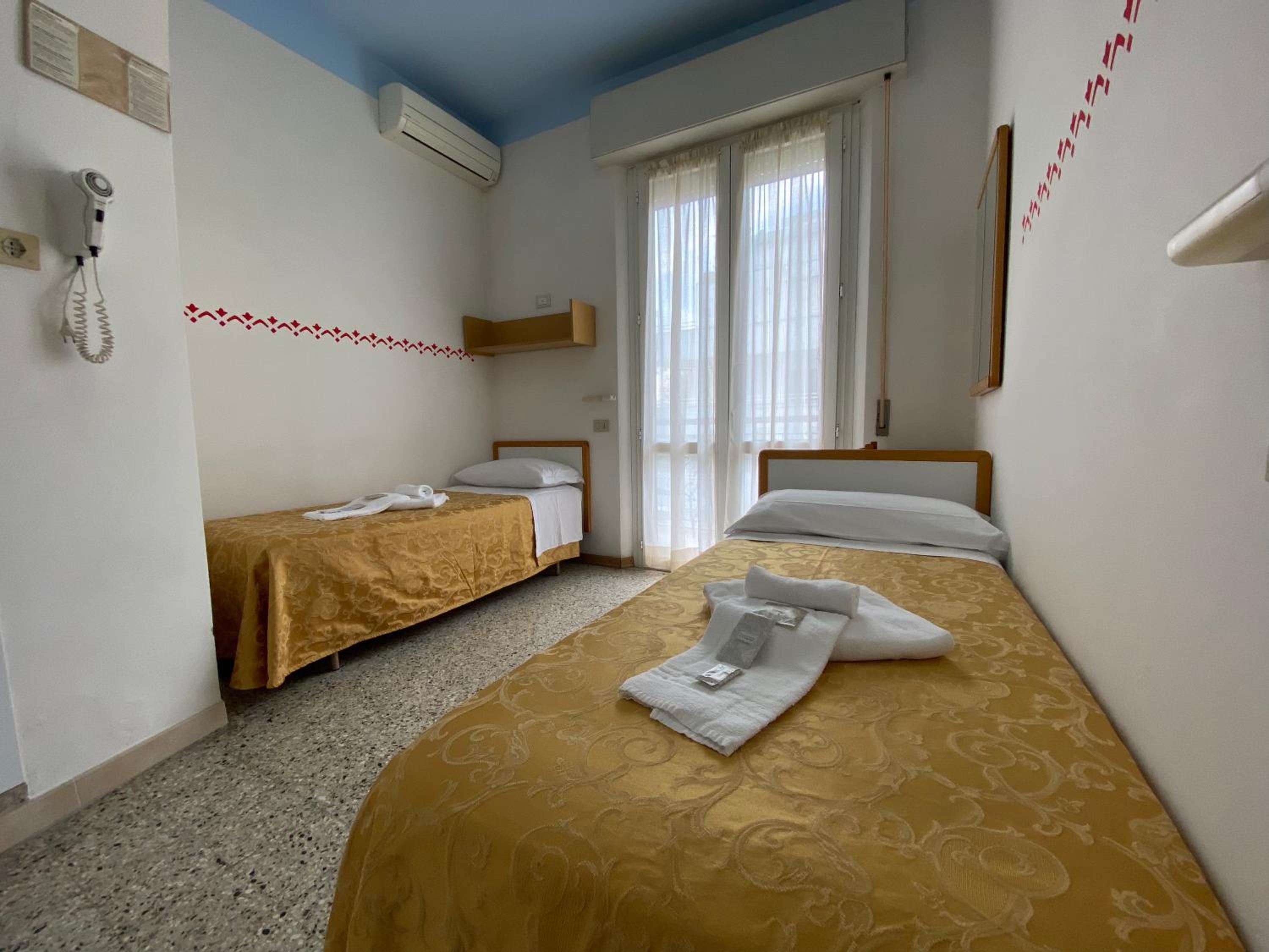 Economy Twin Room