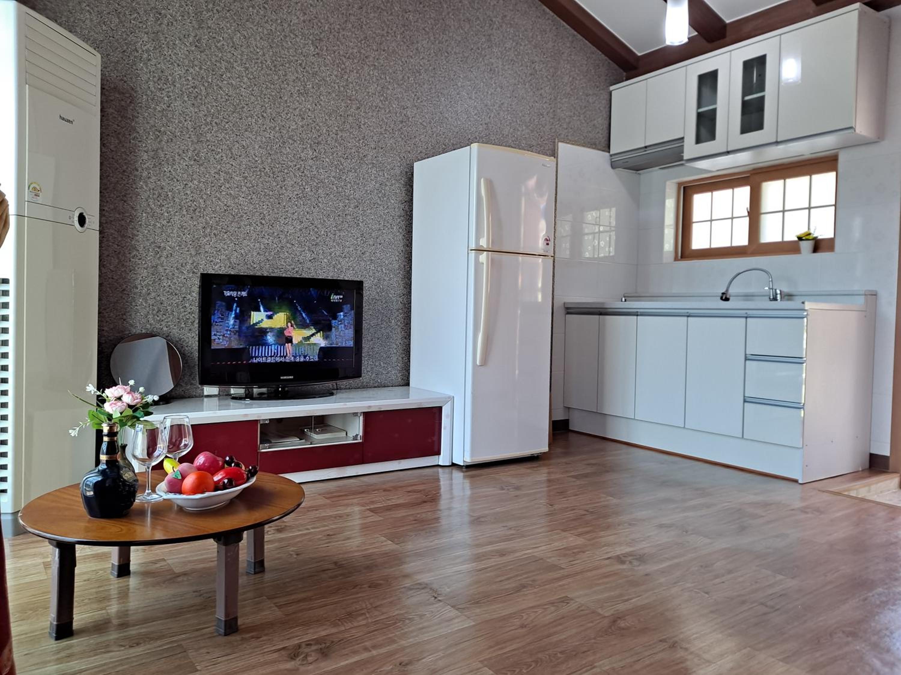 Duplex Studio - Photo 12