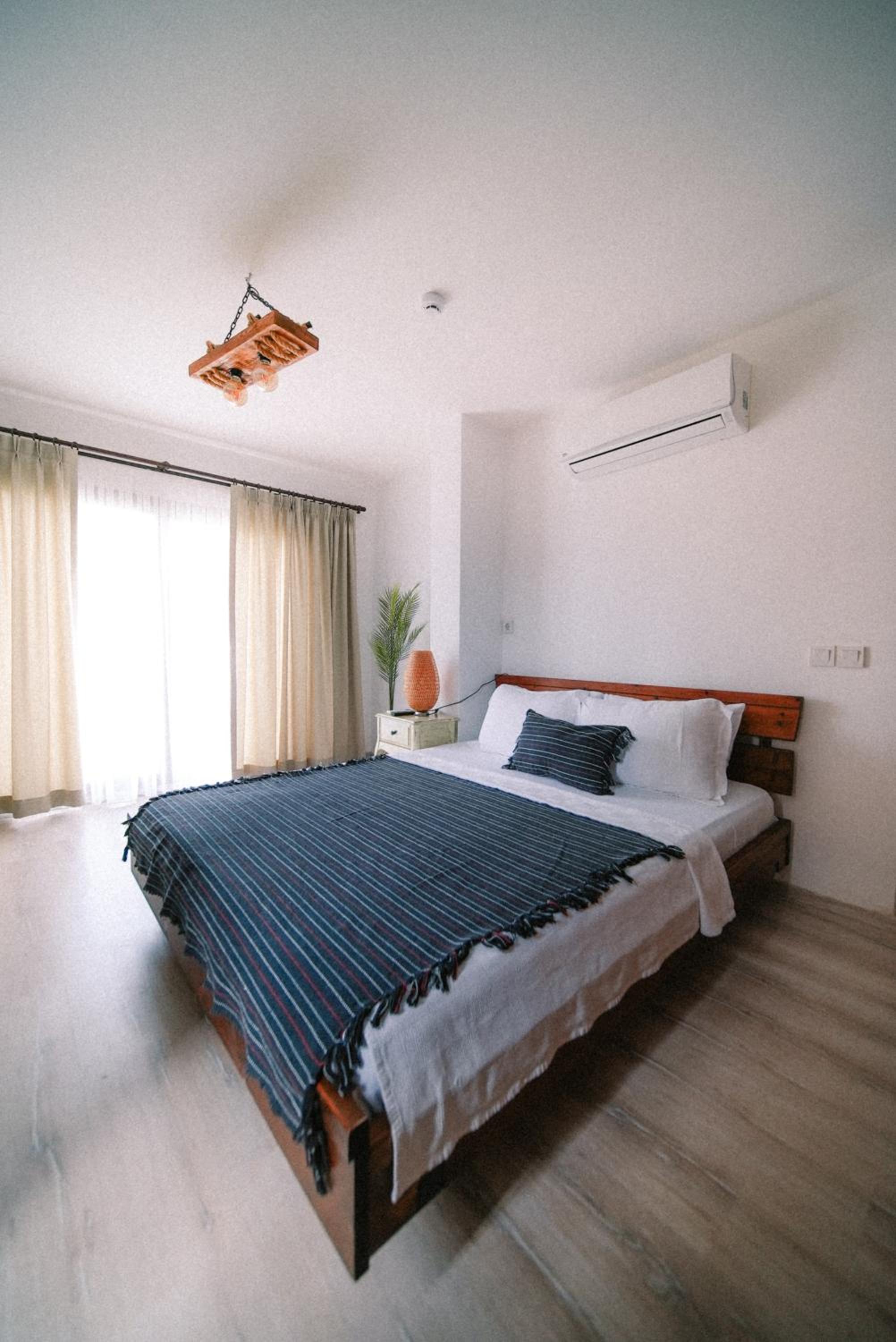 Deluxe Room - Photo 3