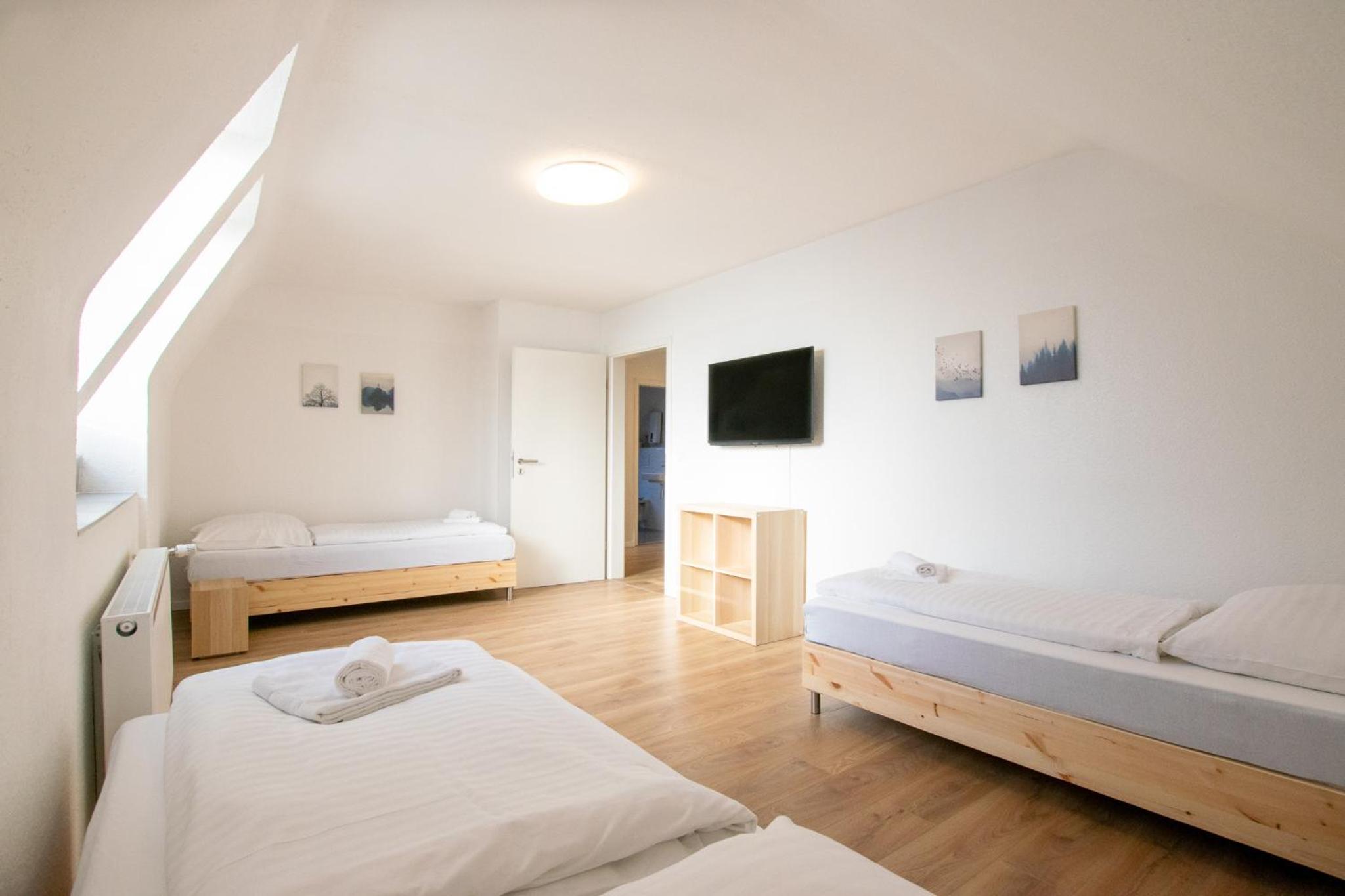 One-Bedroom Apartment photo 1