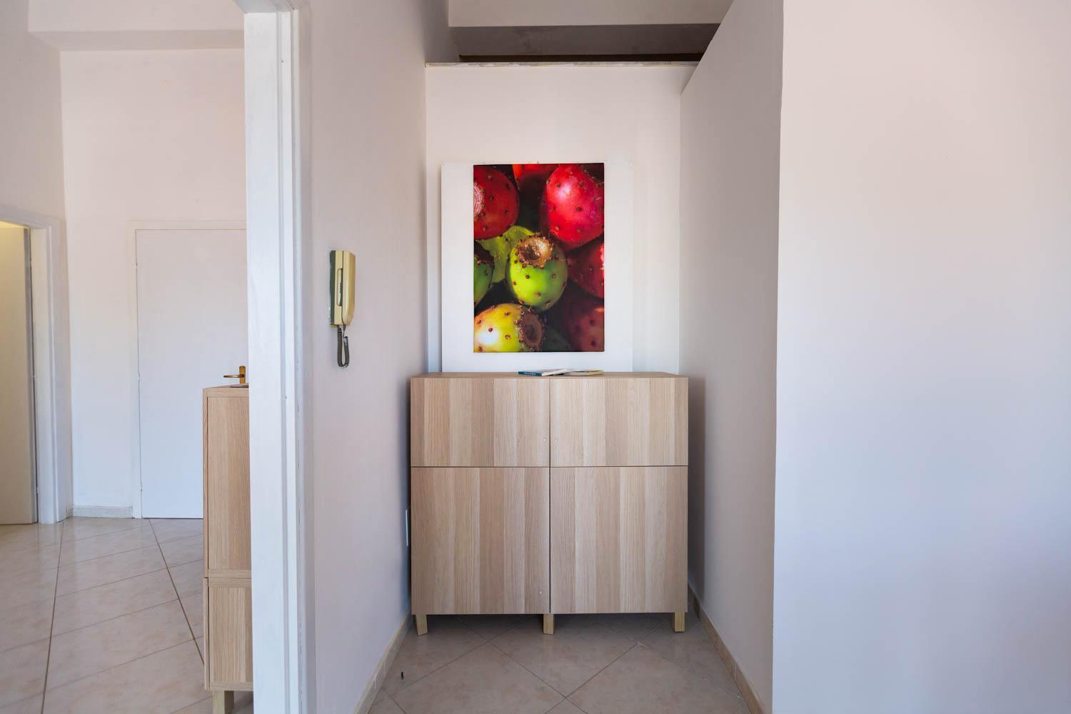 One-Bedroom Apartment - Photo 4