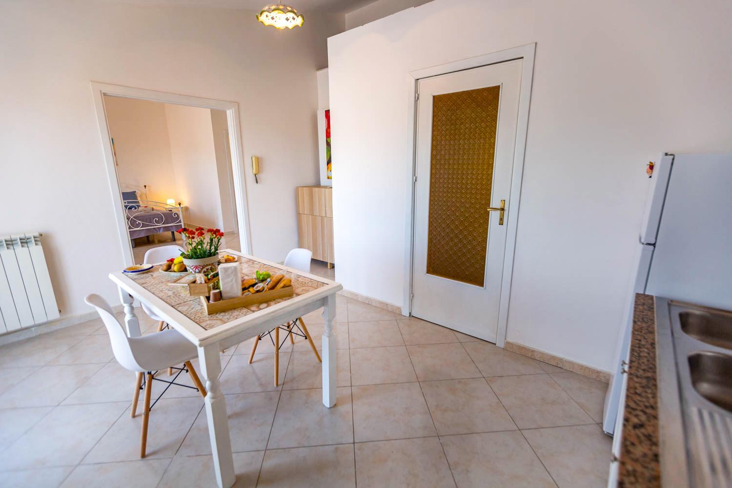 One-Bedroom Apartment - Photo 30