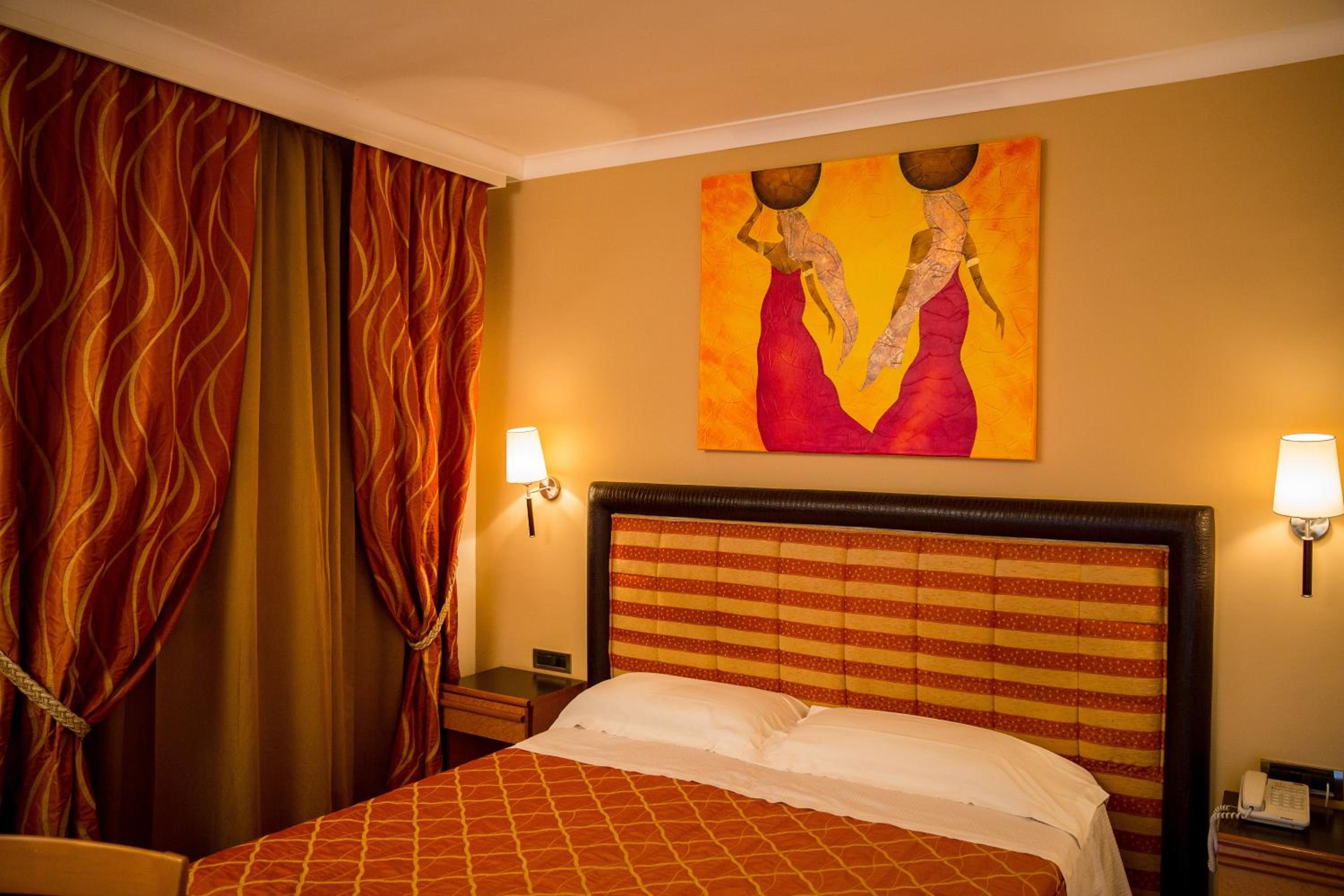 Double Room - Photo 3