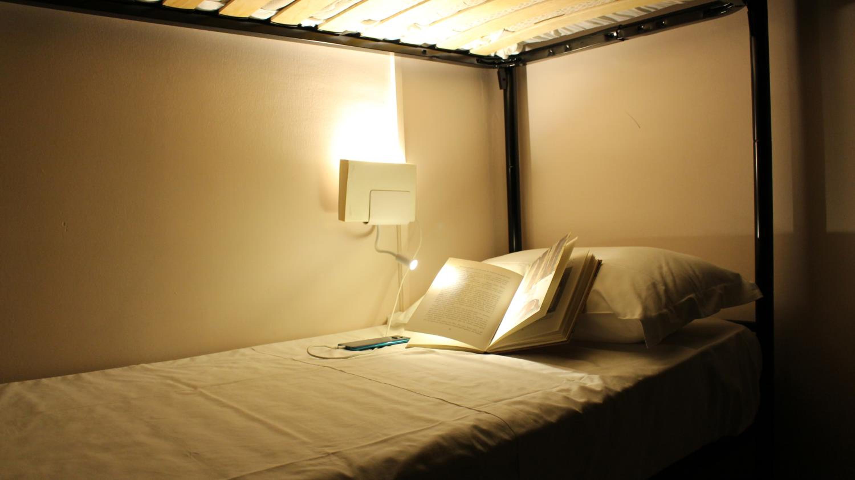 Bed in 8-Bed Dormitory Room photo 1