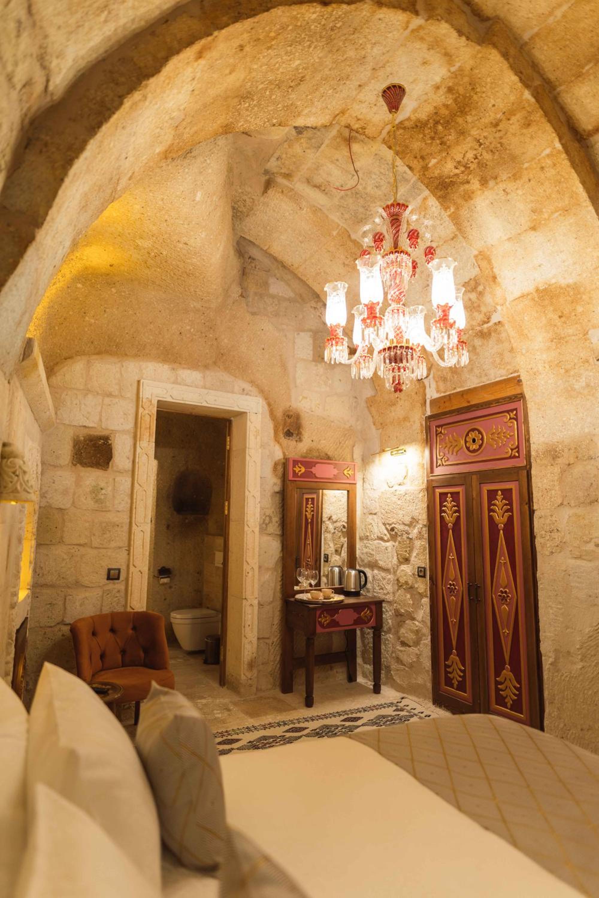 Deluxe King Room - Photo 63