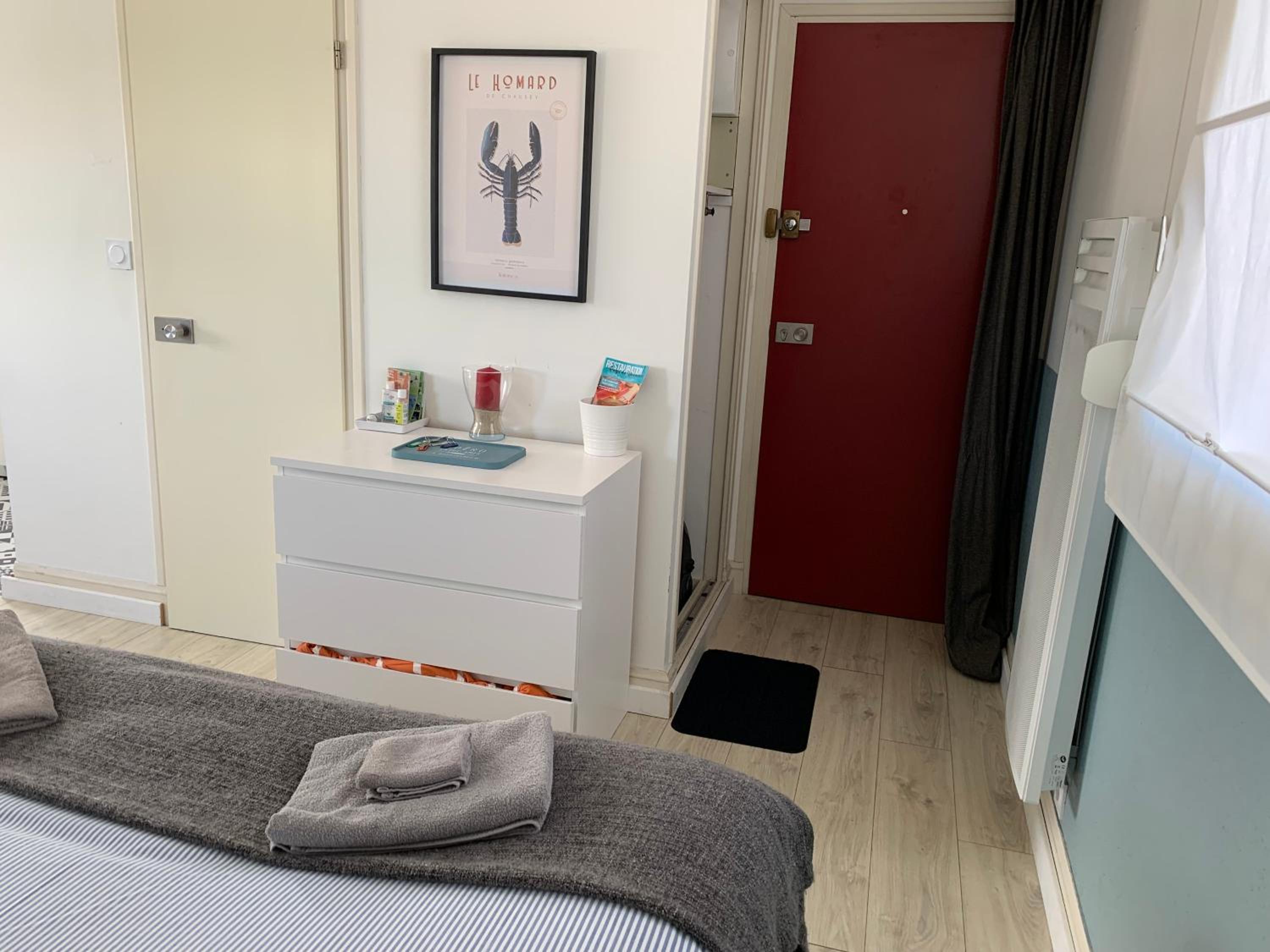 Studio Apartment with Sea View - Photo 14