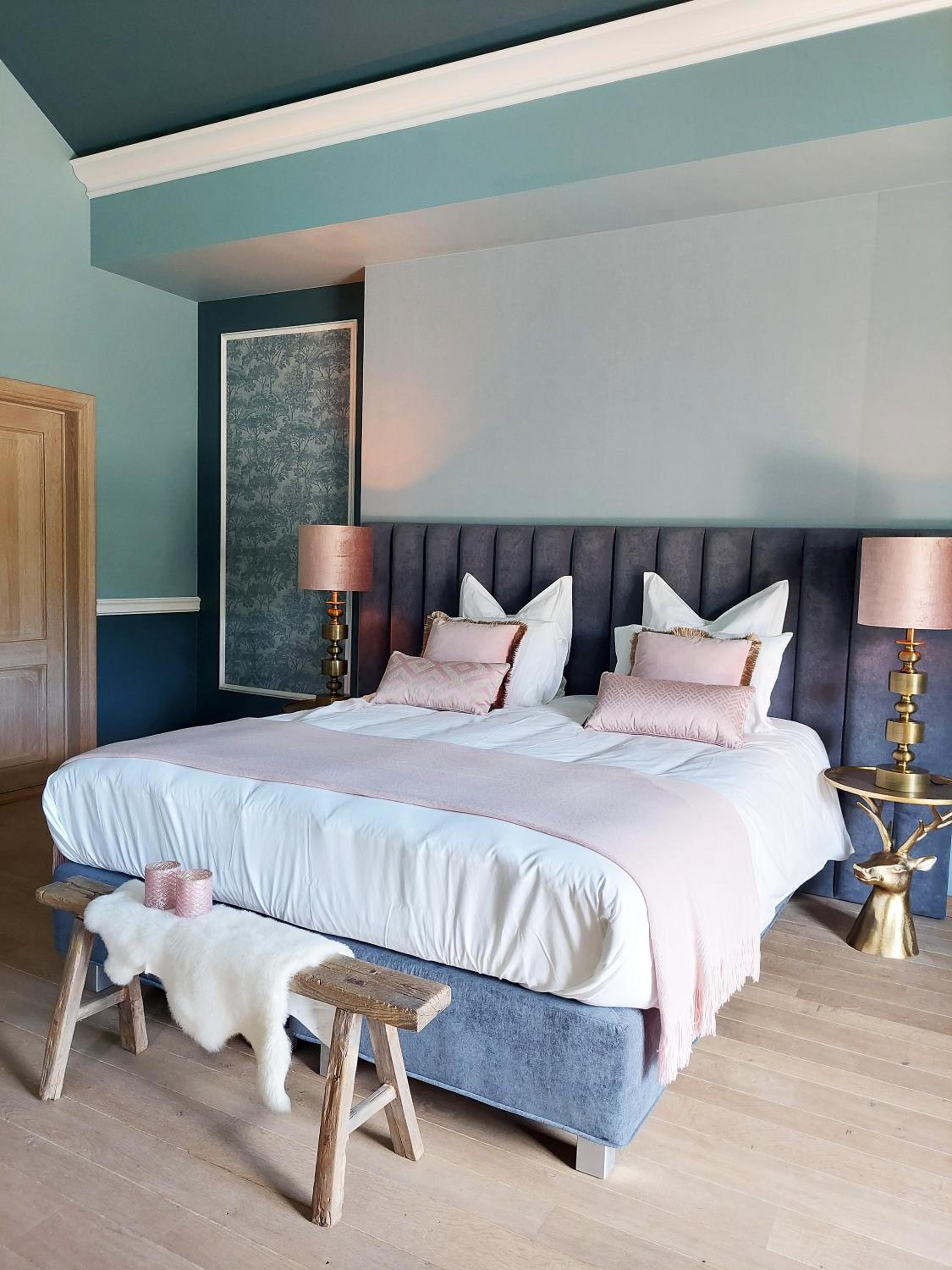 Deluxe King Room photo 1