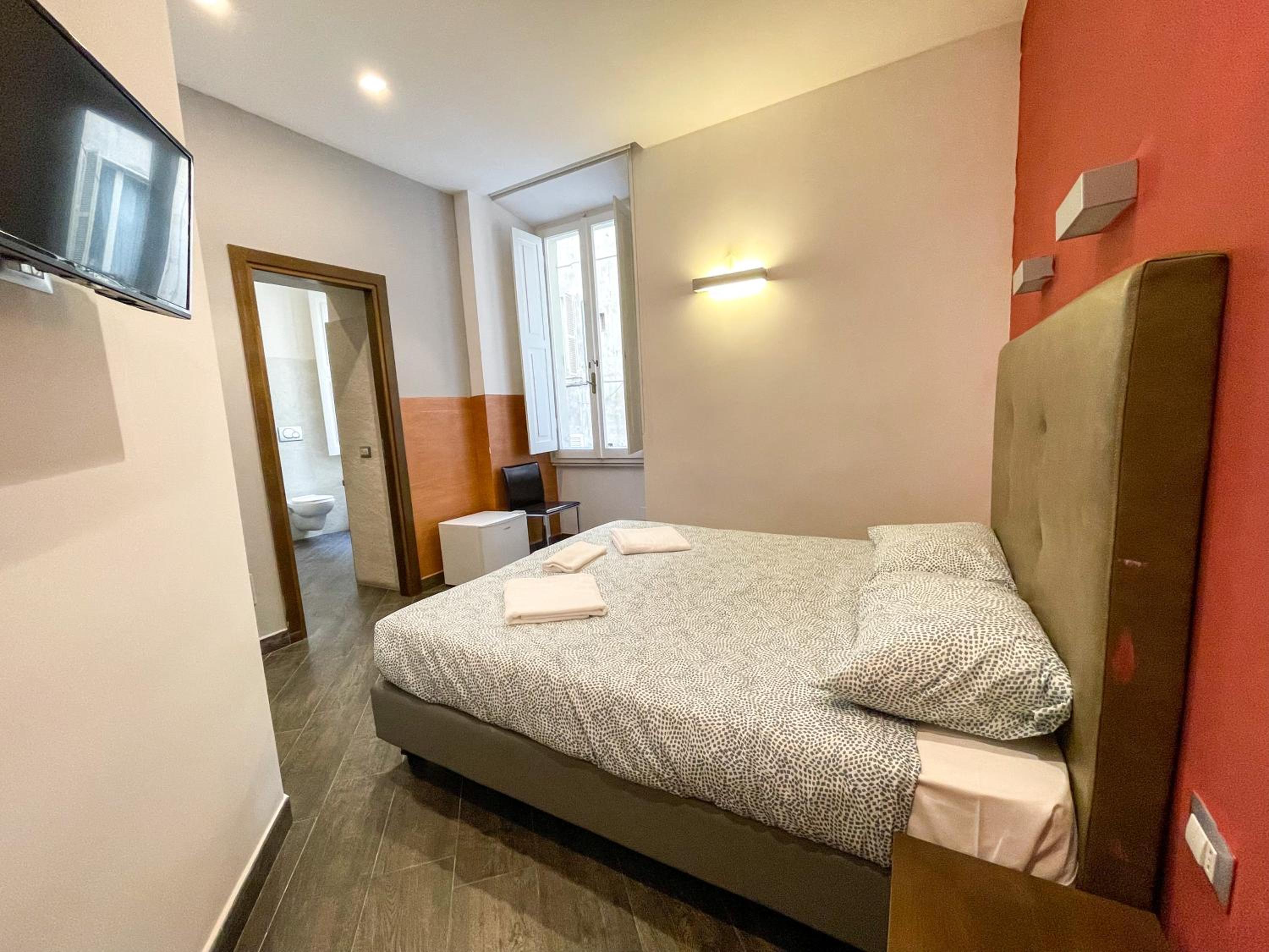Standard Double Room photo 2