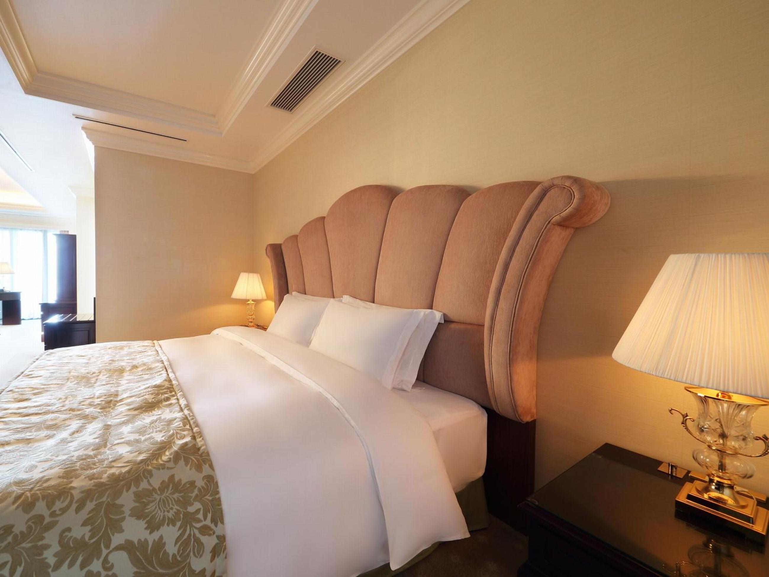 Superior Double Room - Executive Floor - Photo 11