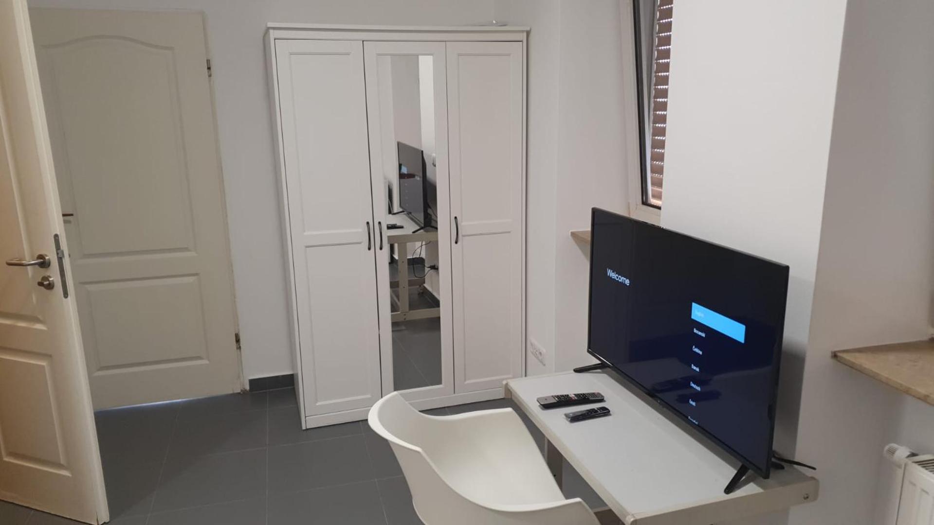 Double Room with Private Bathroom photo 1