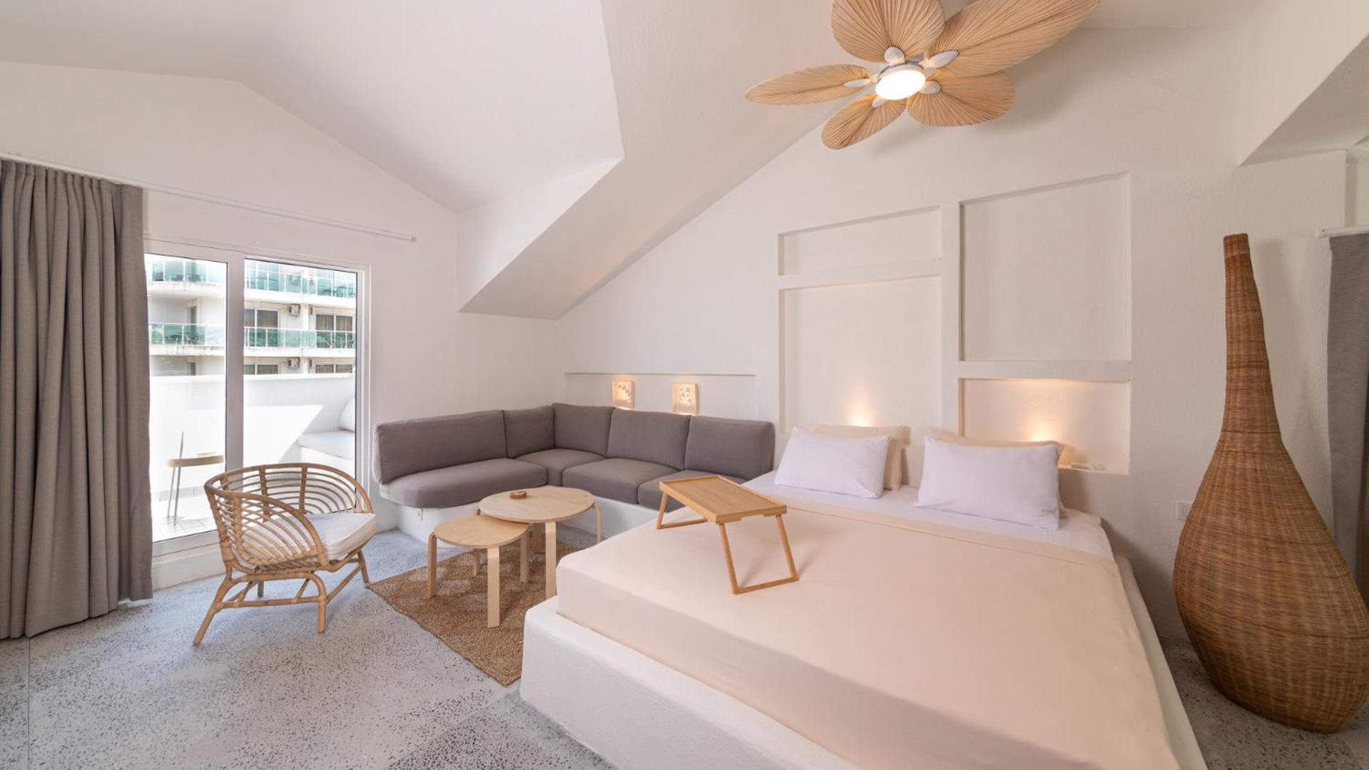 Penthouse Apartment - Photo 13