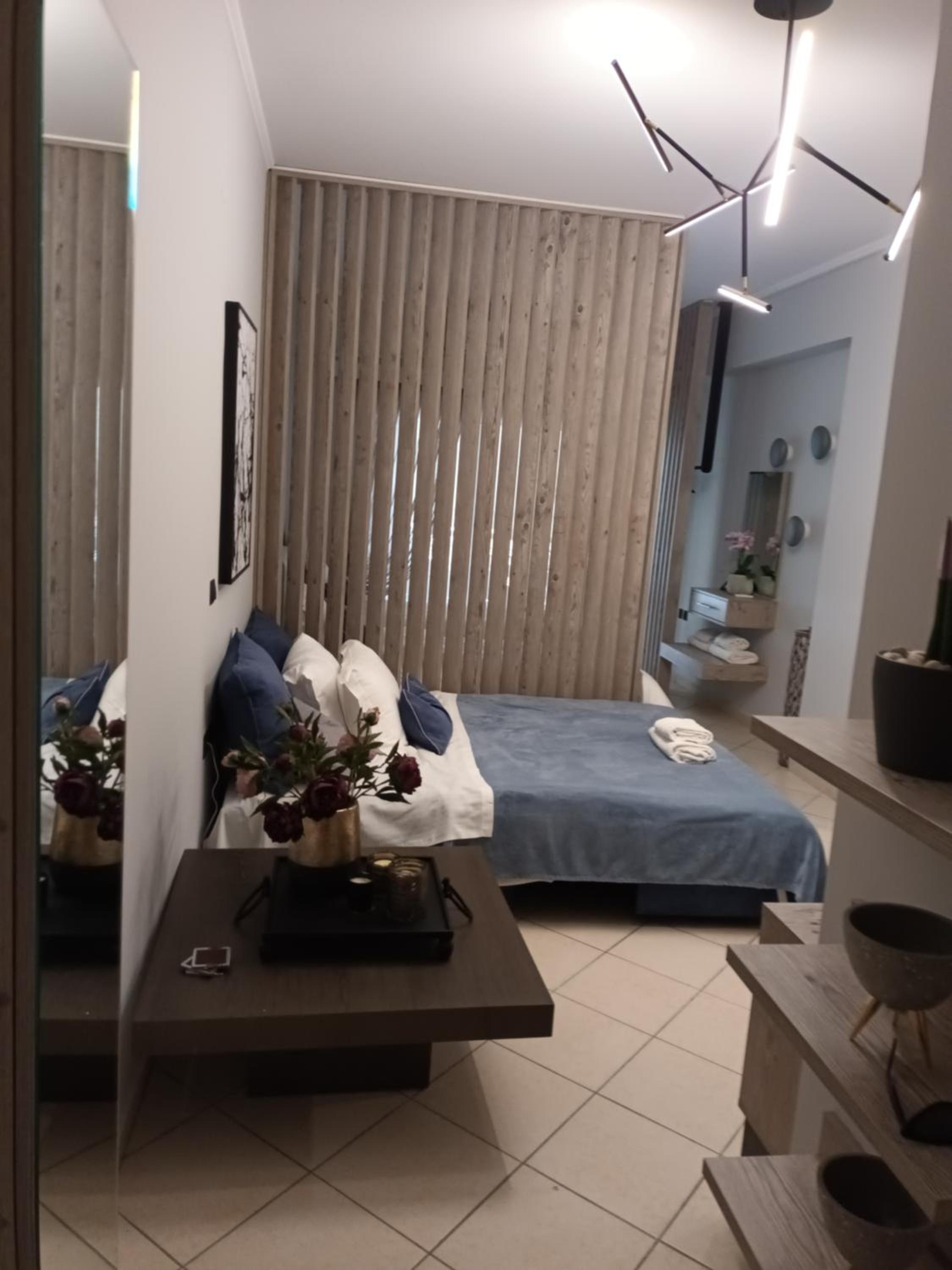 Two-Bedroom Apartment - Photo 41
