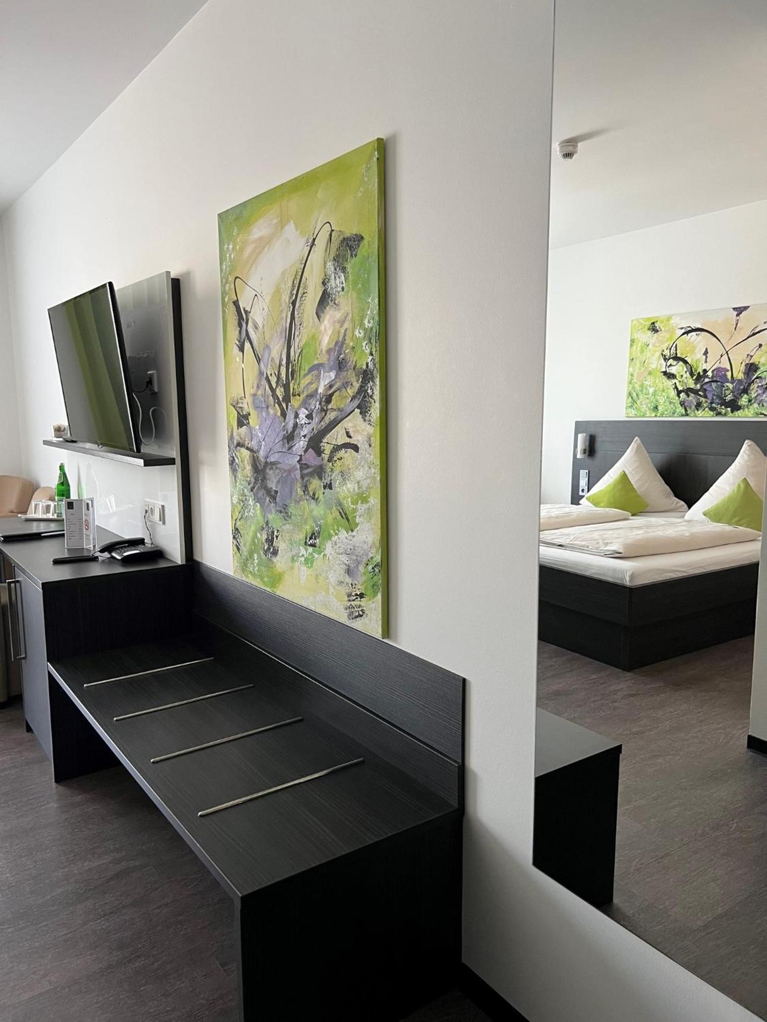 Suite photo 1